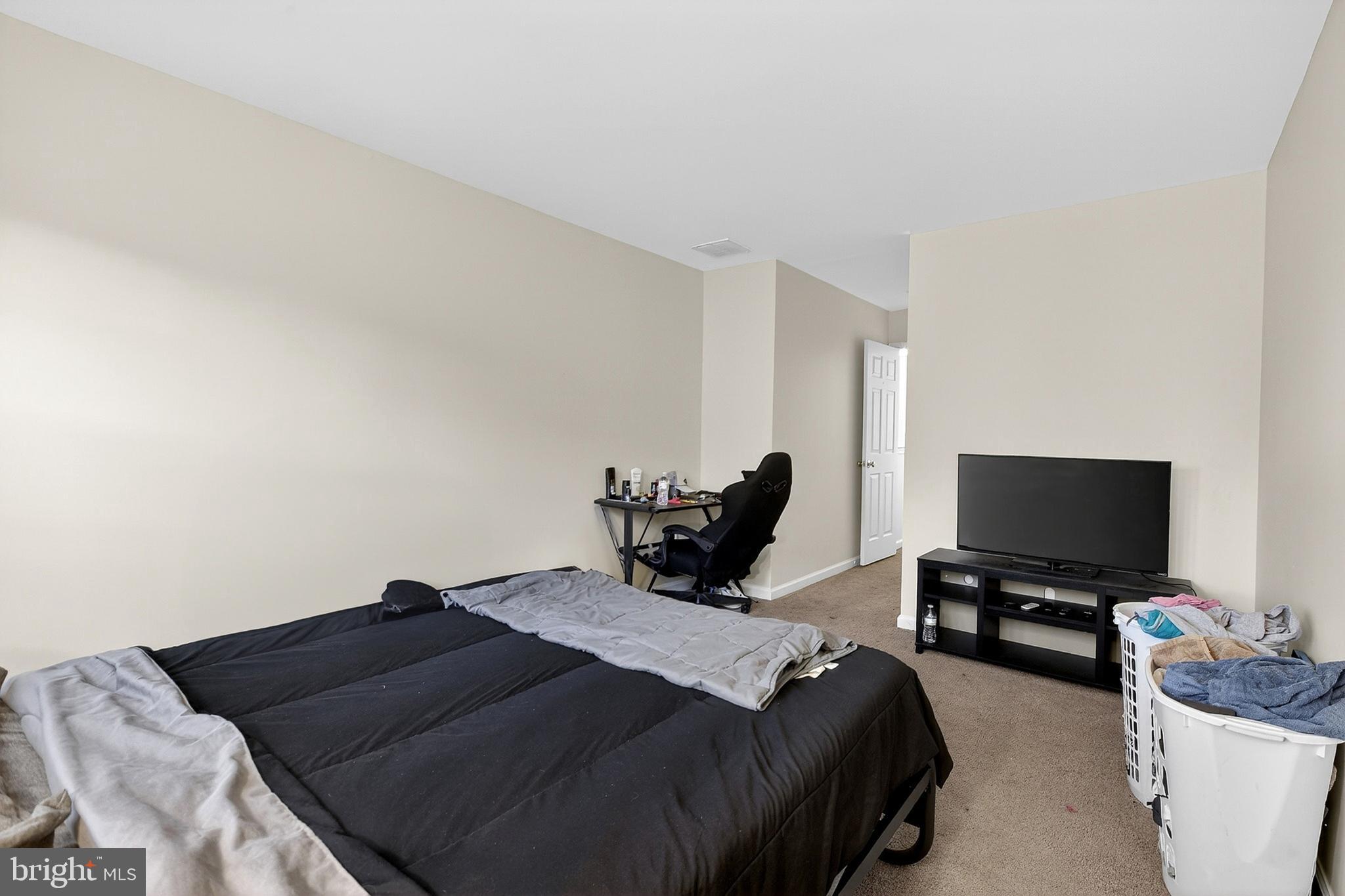 COMMONS AT RADISH FARM - Residential