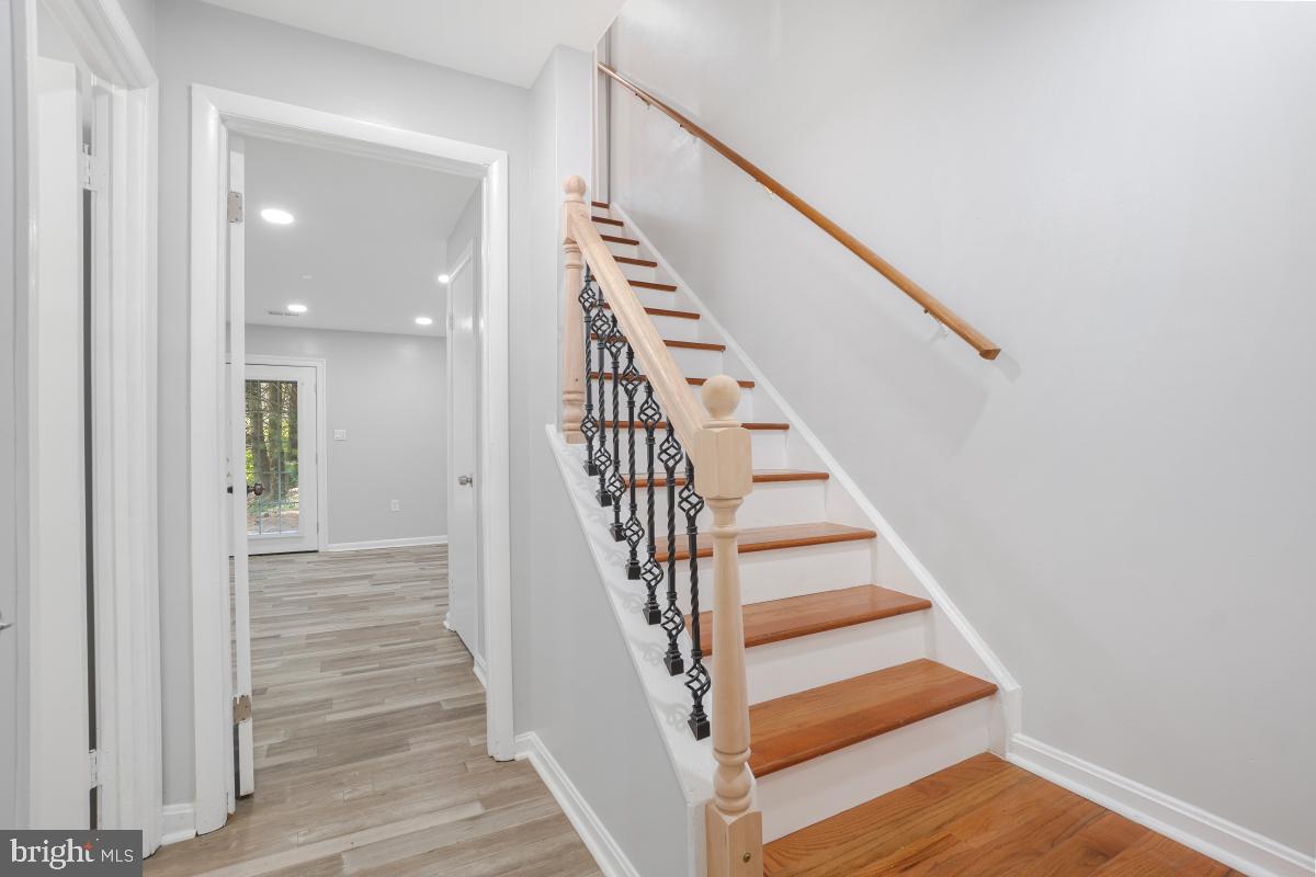 SILVERWOOD - Residential Lease