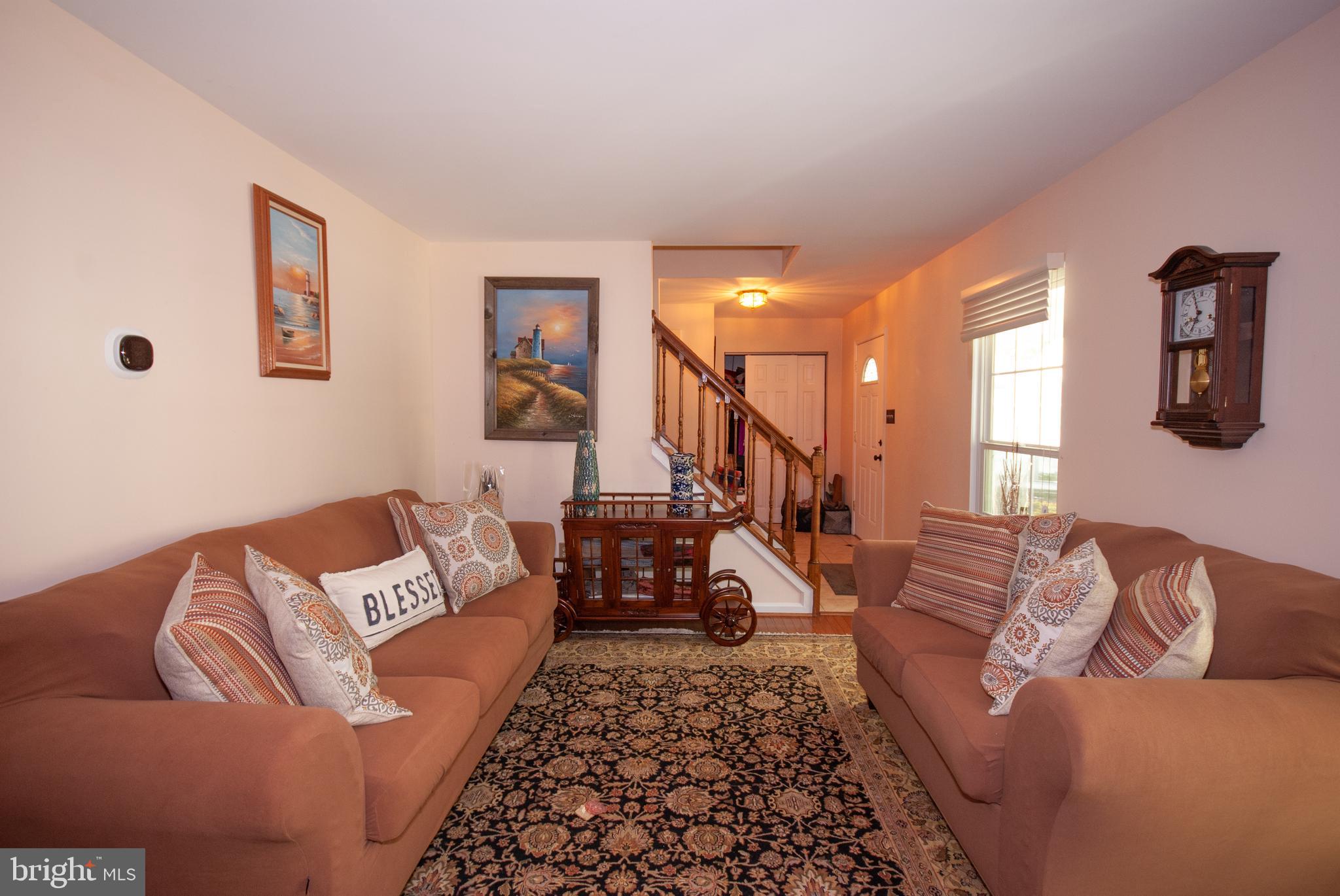 MCDONALD KNOLLS - Residential Lease