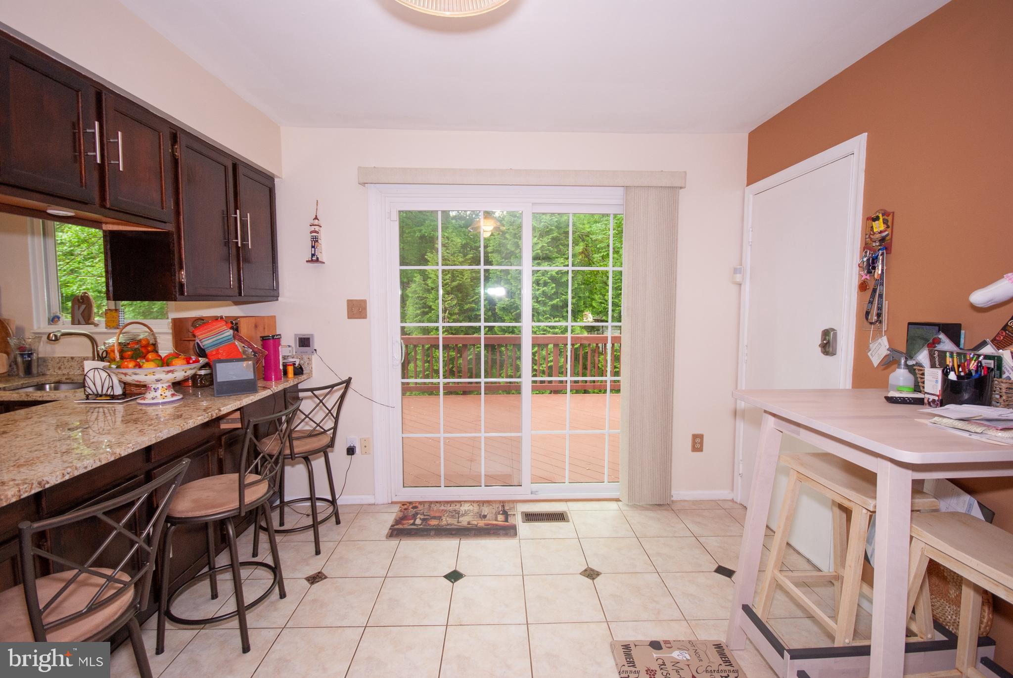 MCDONALD KNOLLS - Residential Lease