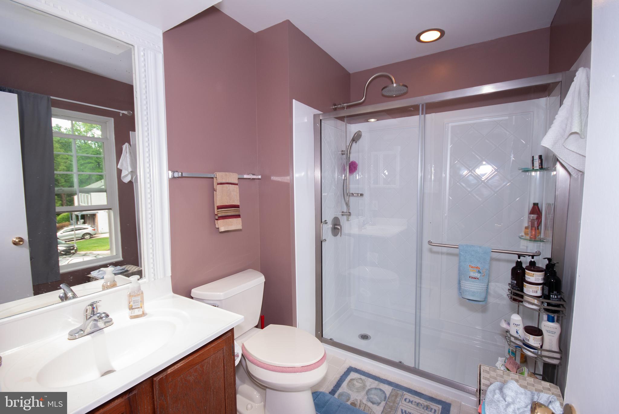 MCDONALD KNOLLS - Residential Lease