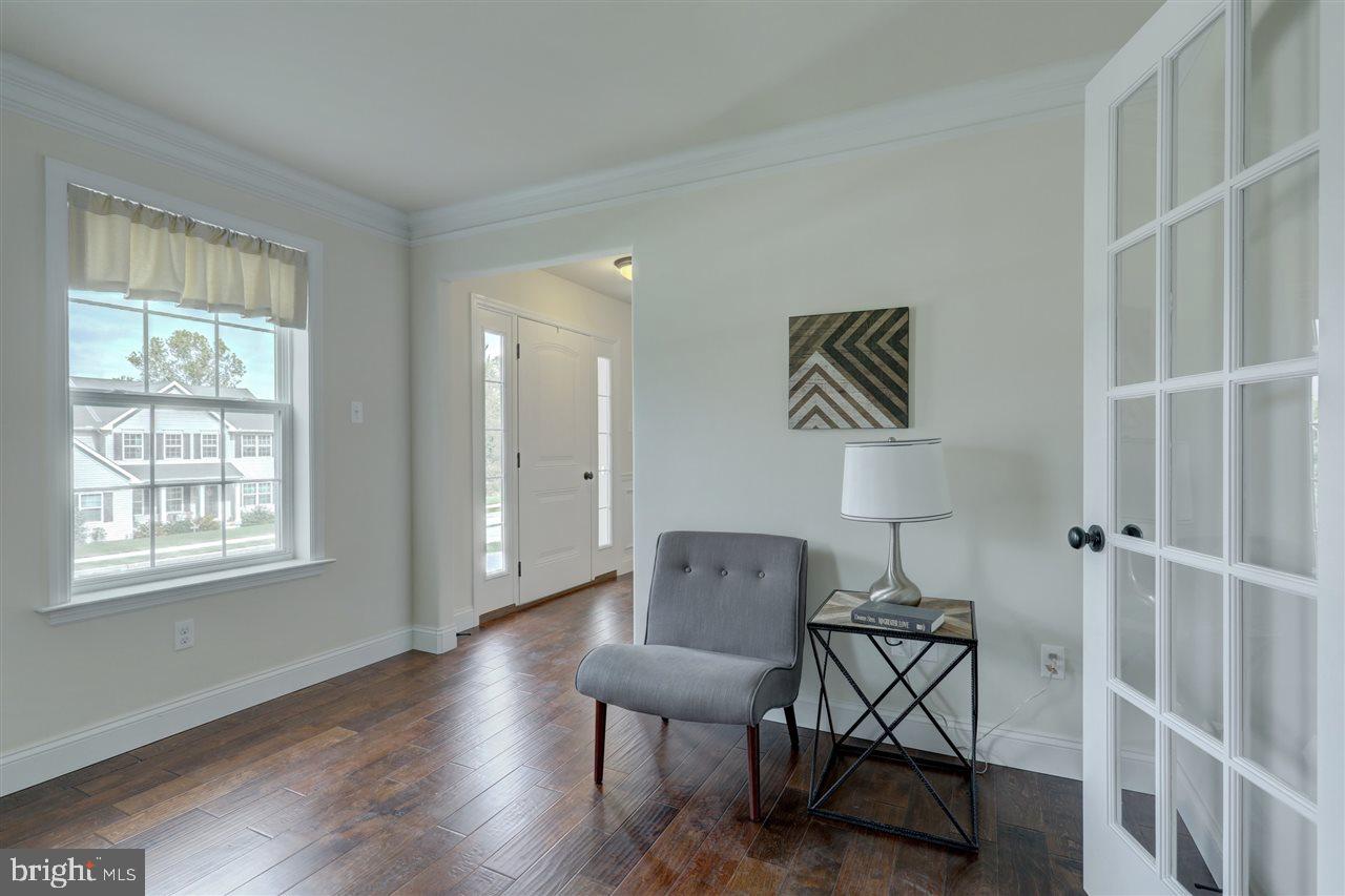 SHERIDAN MANOR - Residential