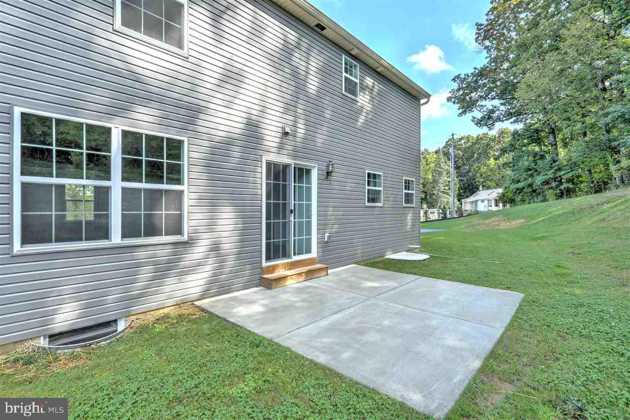 SHERIDAN MANOR - Residential