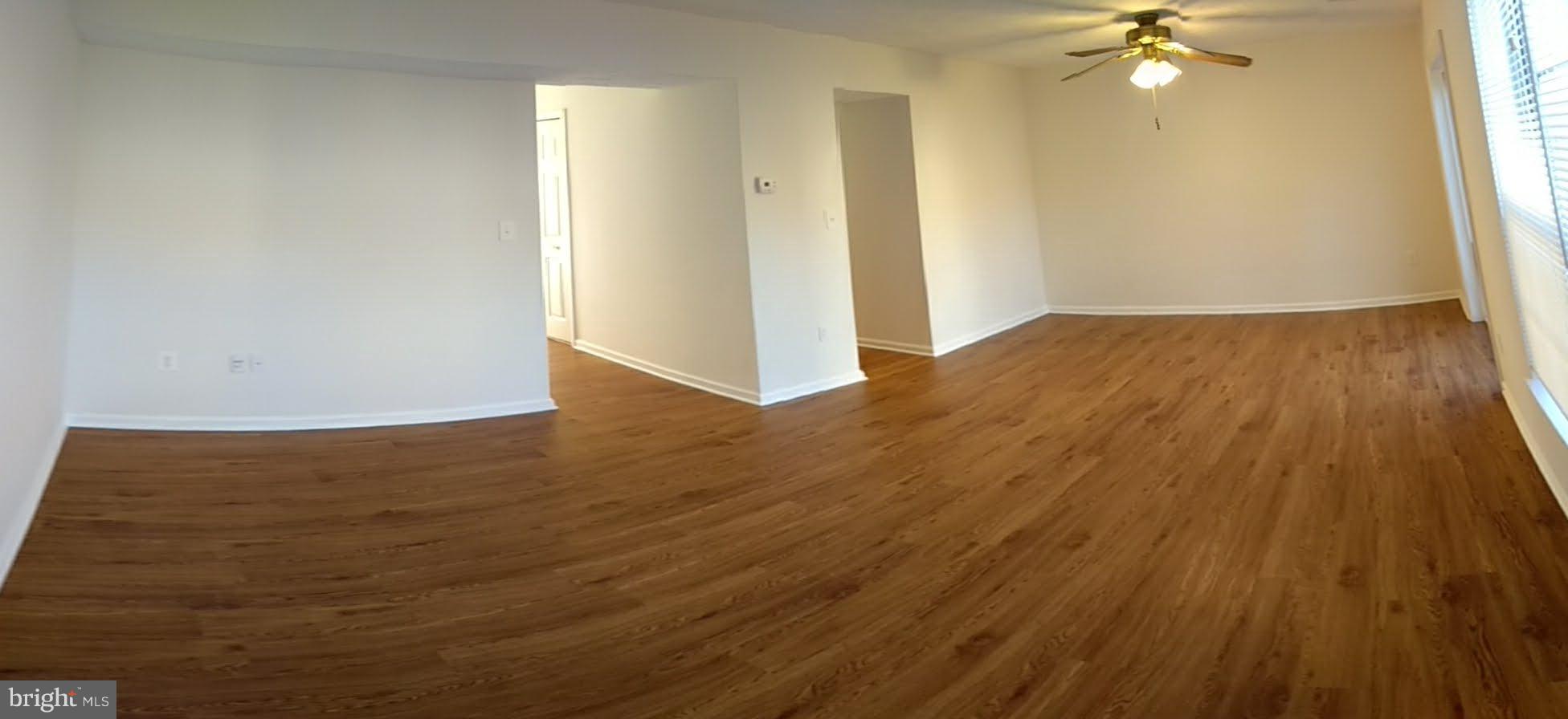 ST CHARLES SUB - HAMPSHIRE - Residential Lease