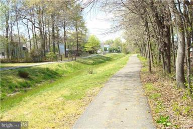 ST CHARLES SUB - HAMPSHIRE - Residential Lease