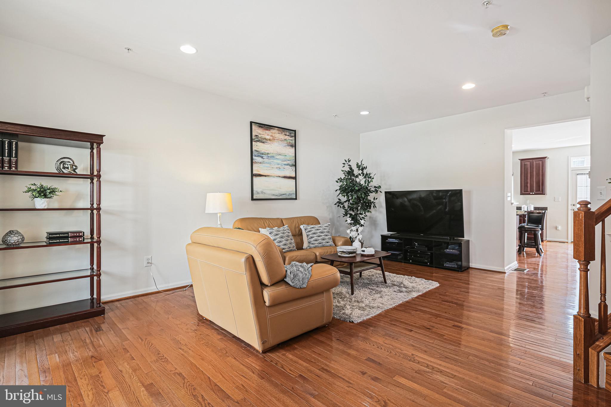 DORSEY CROSSING - Residential