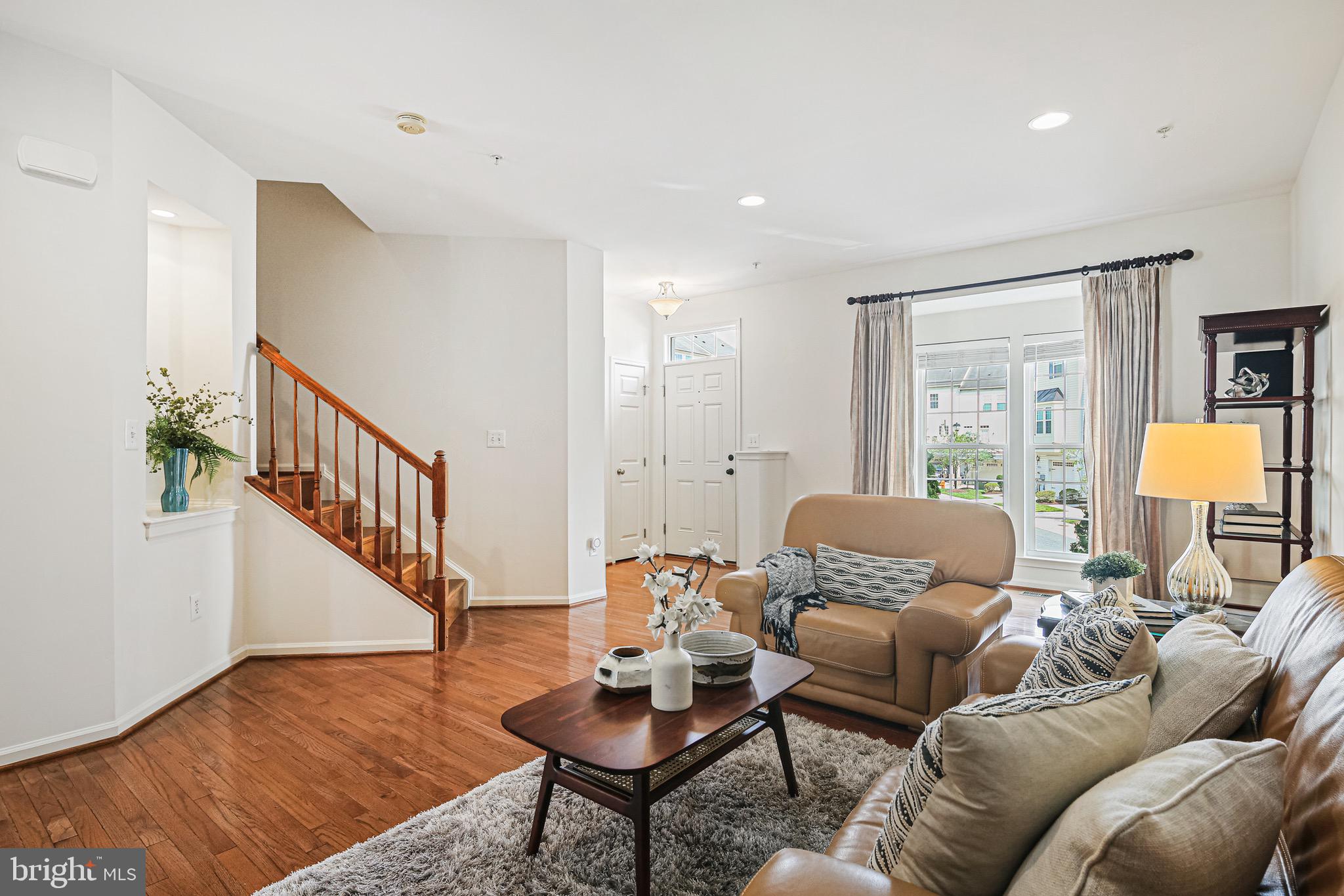 DORSEY CROSSING - Residential