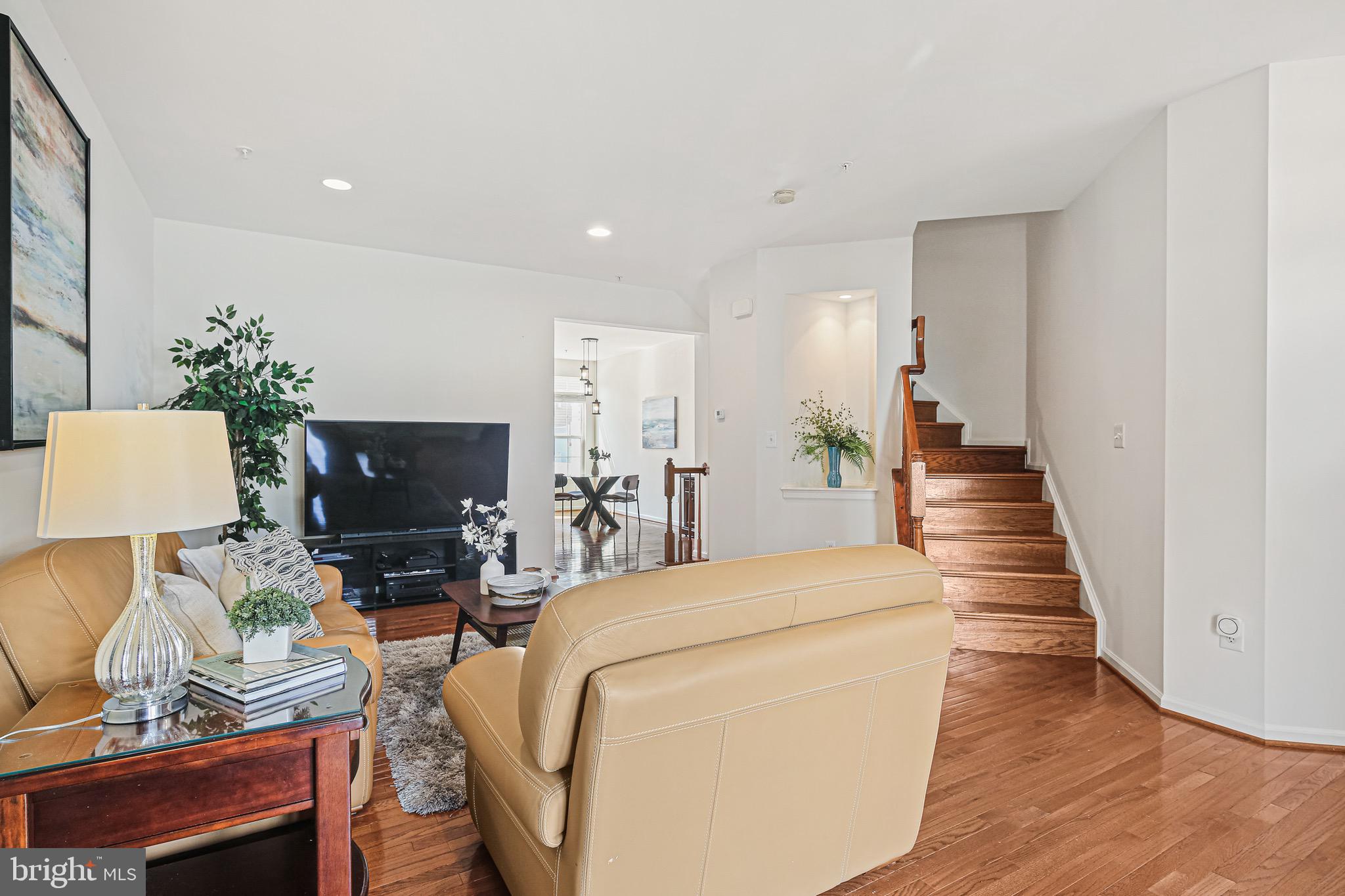 DORSEY CROSSING - Residential