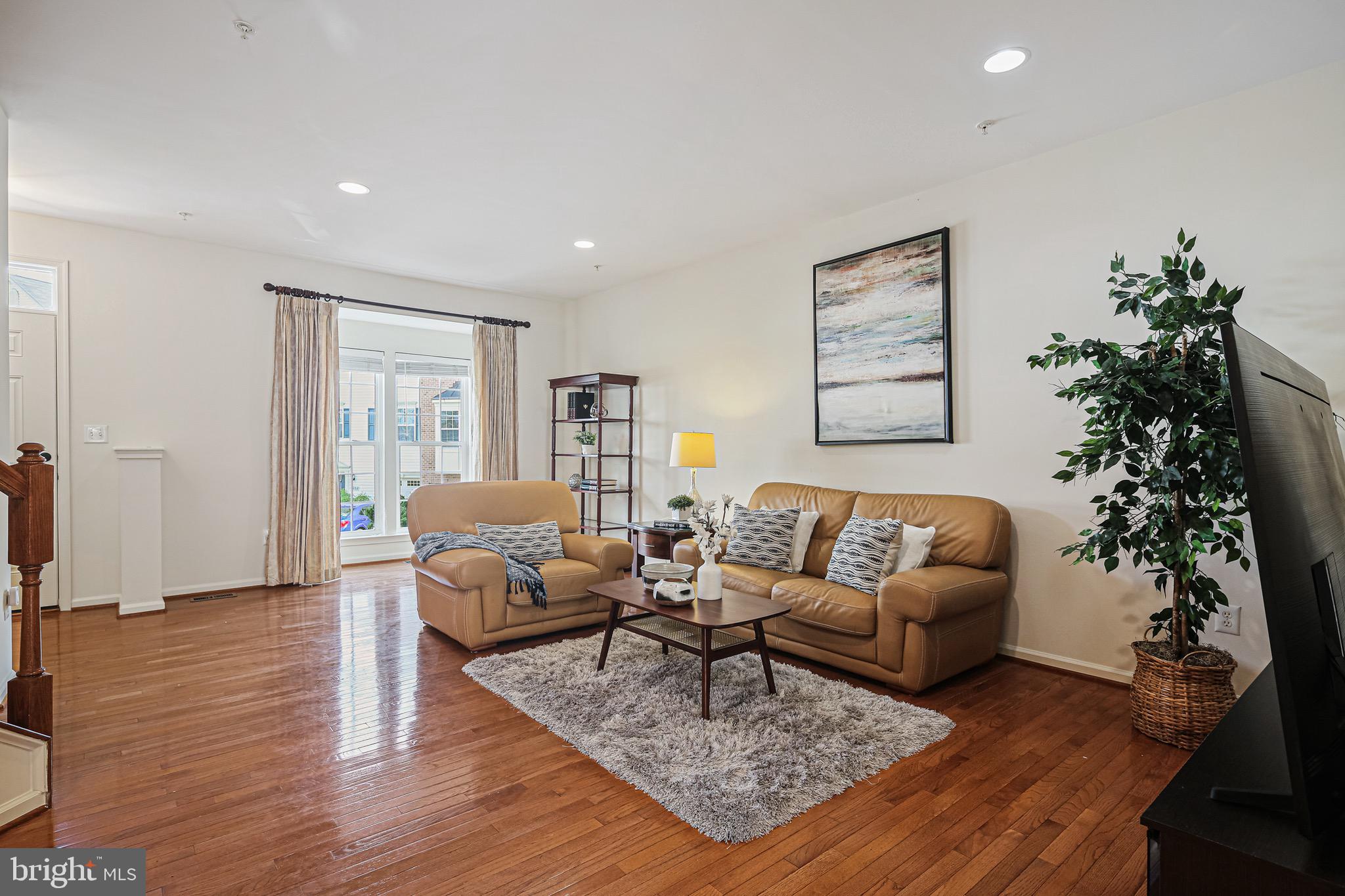 DORSEY CROSSING - Residential