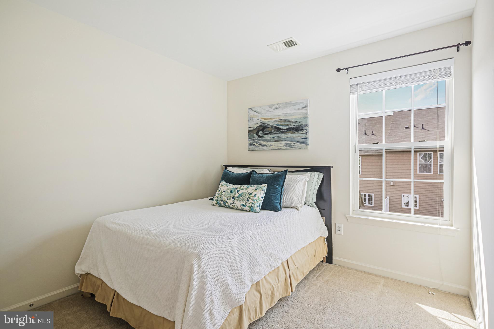 DORSEY CROSSING - Residential