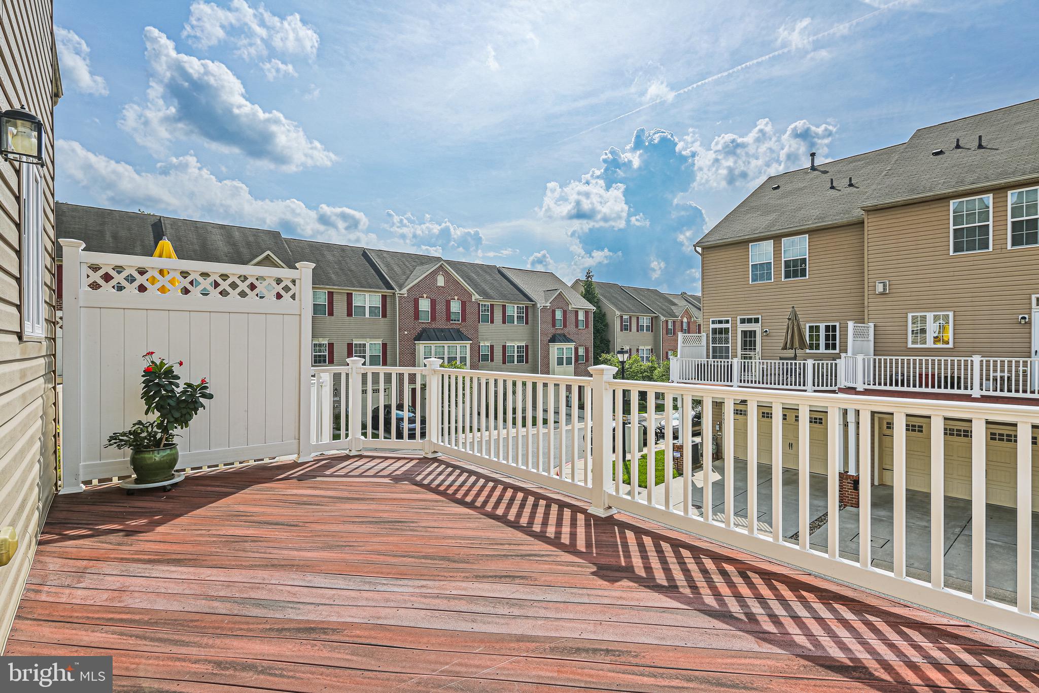 DORSEY CROSSING - Residential