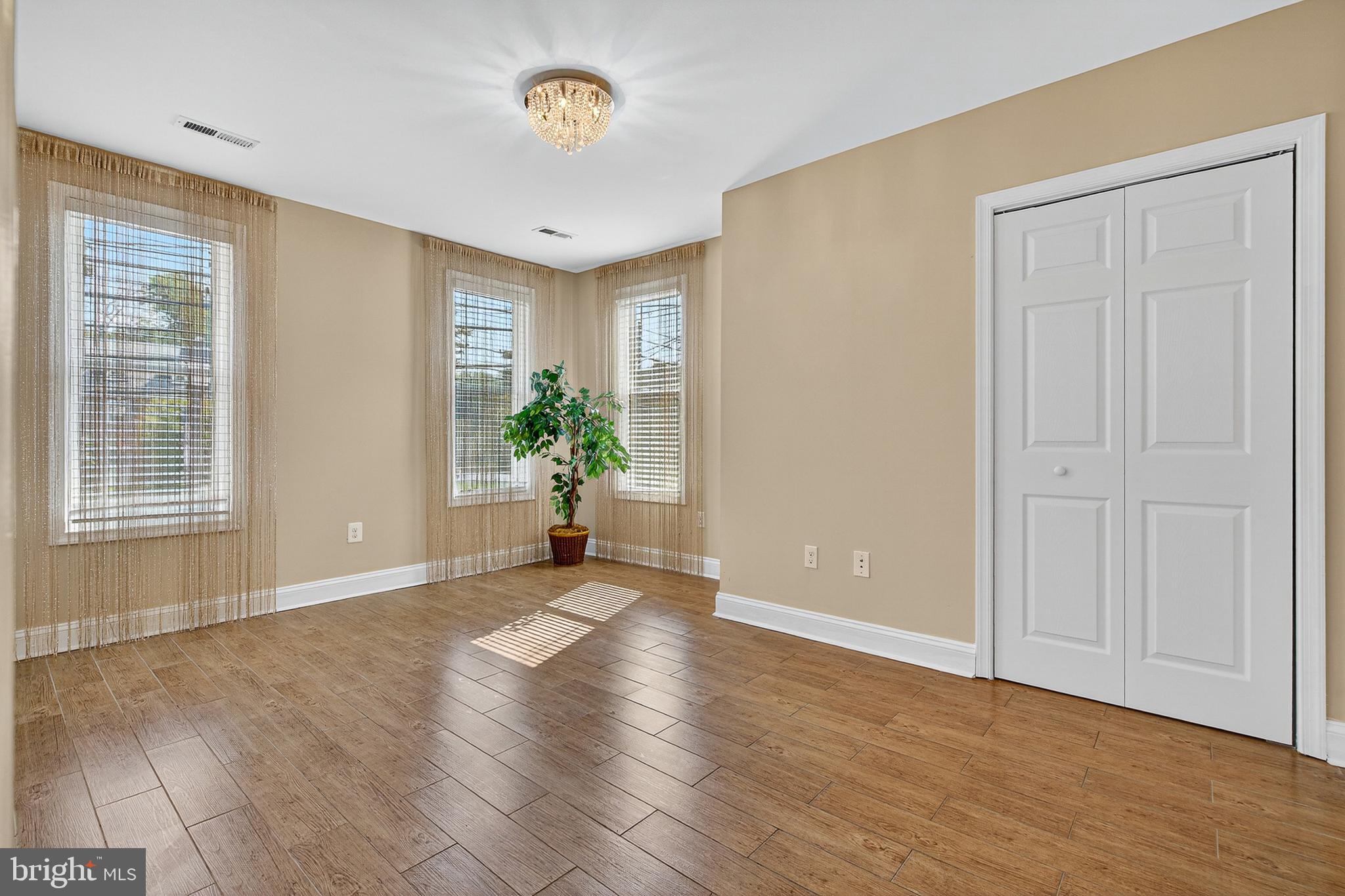 REISTERSTOWN/GLYNDON - Residential