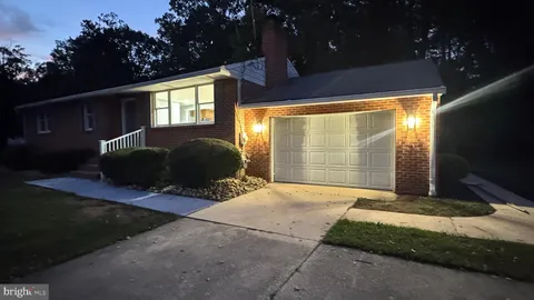 129 Kingston Drive, Bear, DE MLS: DENC2090202