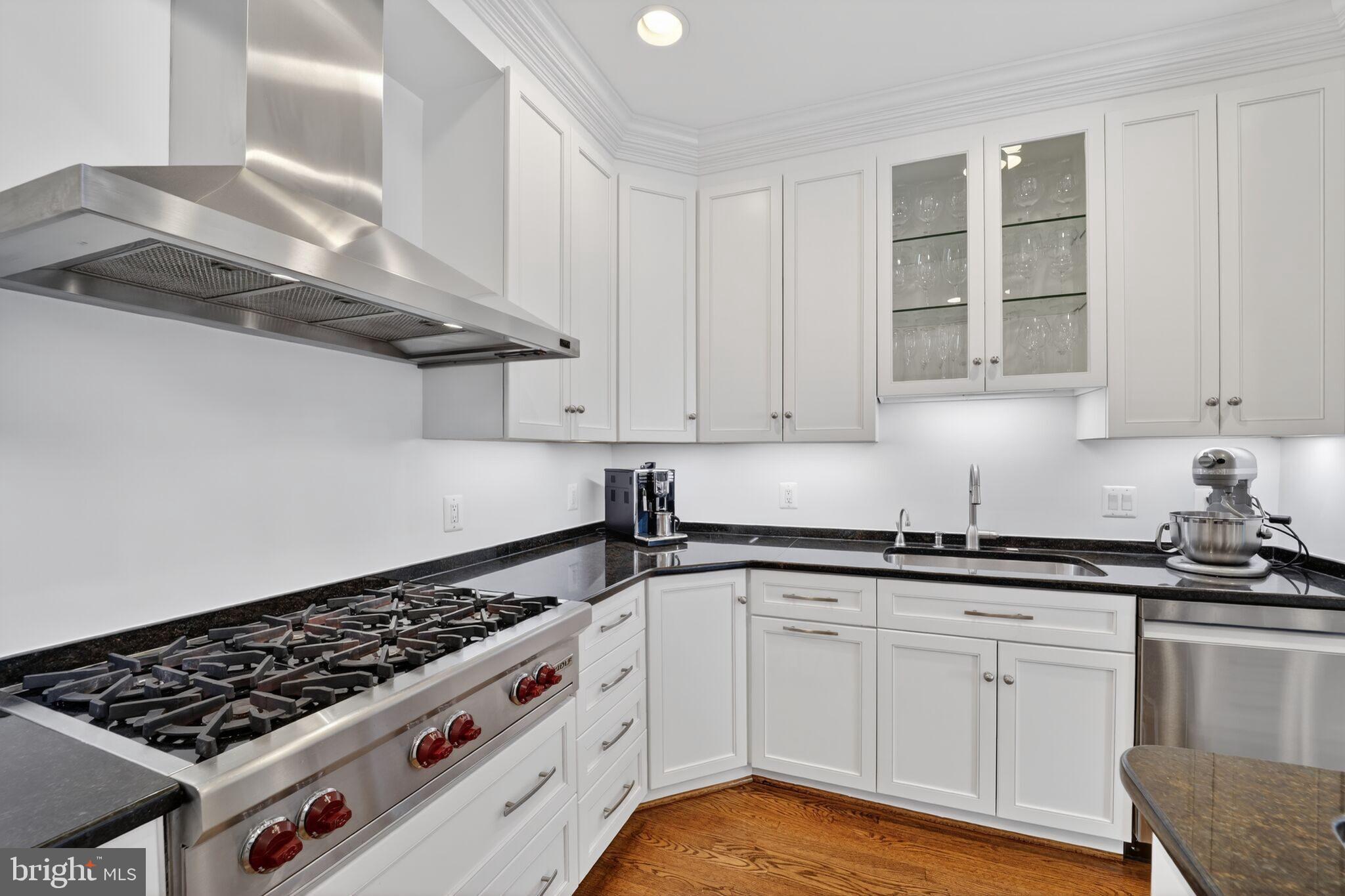 WESTMORELAND HILLS - Residential