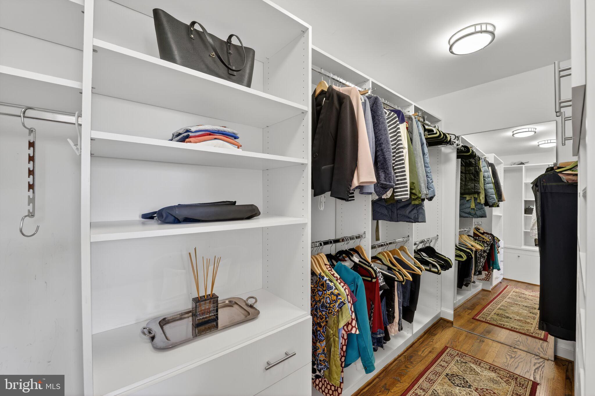 WESTMORELAND HILLS - Residential