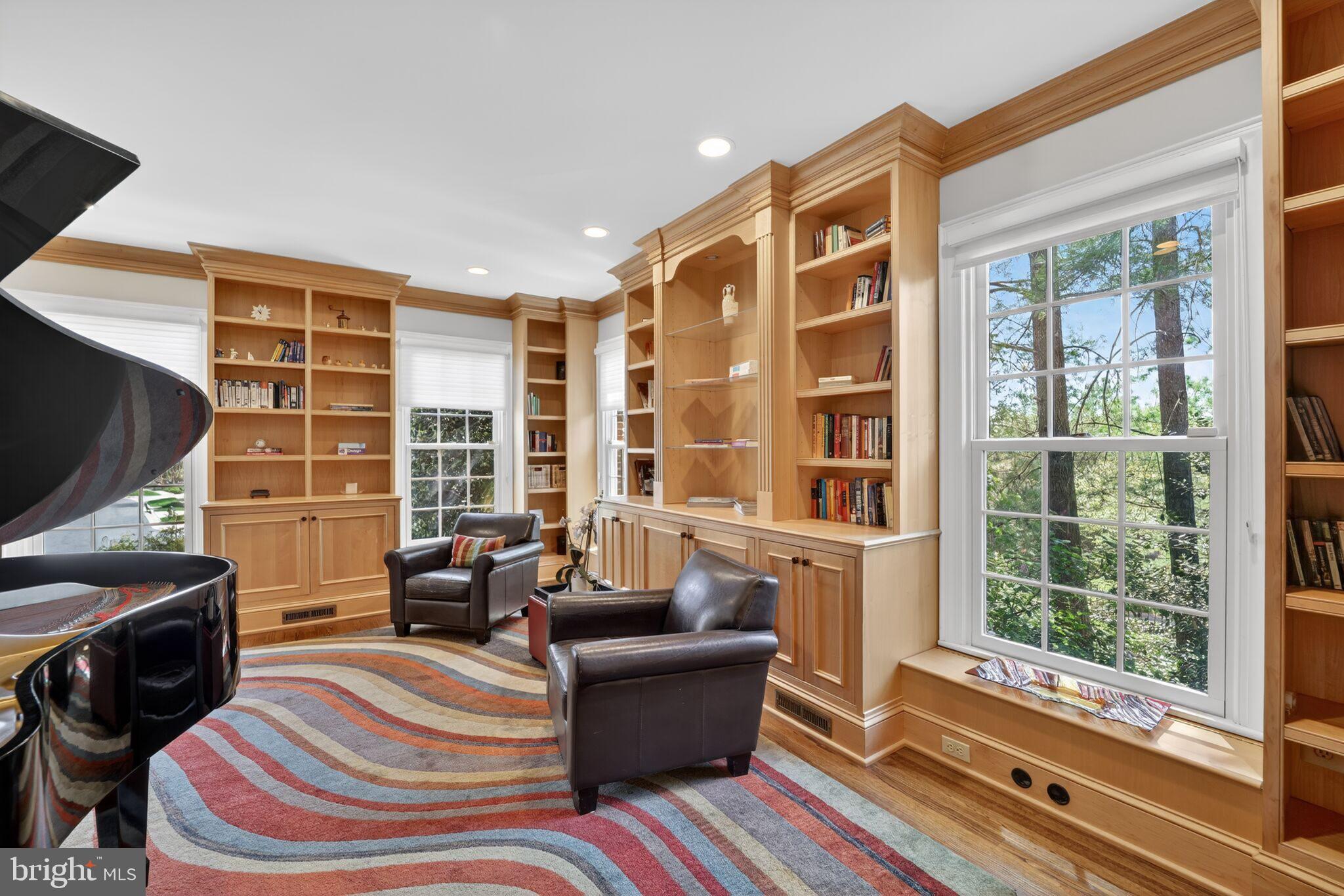 WESTMORELAND HILLS - Residential