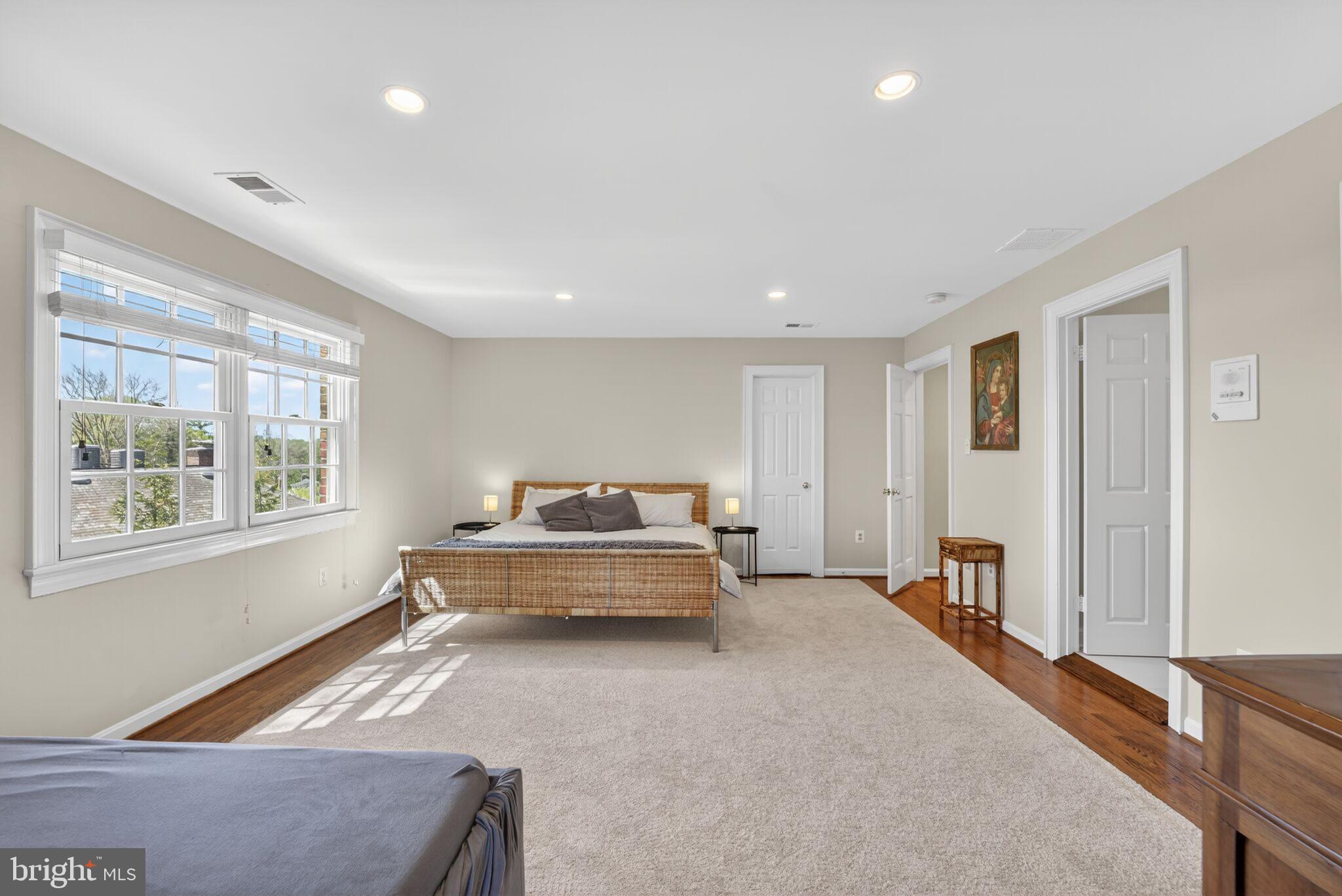 WESTMORELAND HILLS - Residential