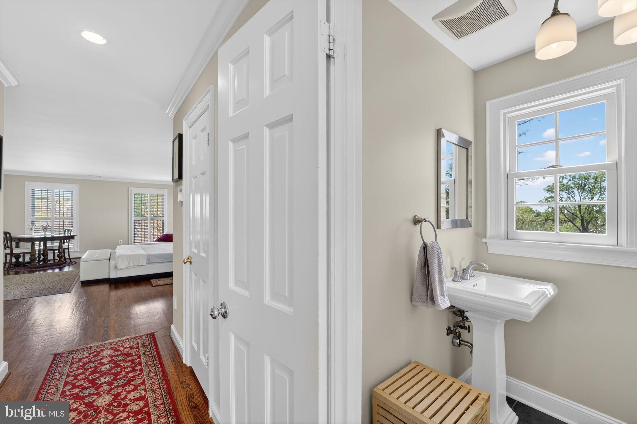 WESTMORELAND HILLS - Residential