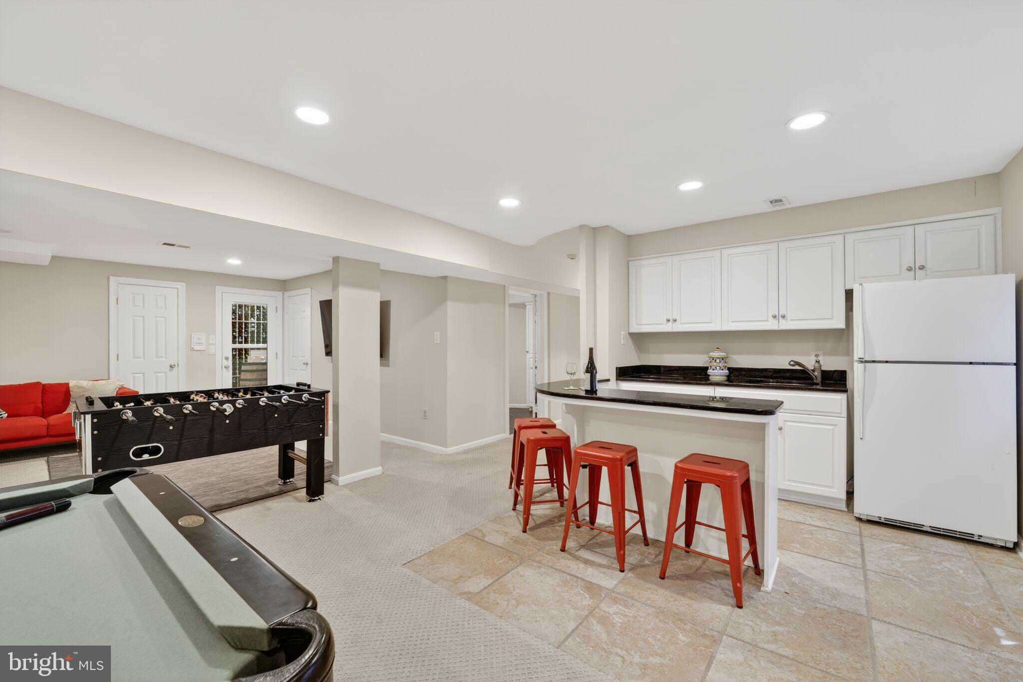 WESTMORELAND HILLS - Residential