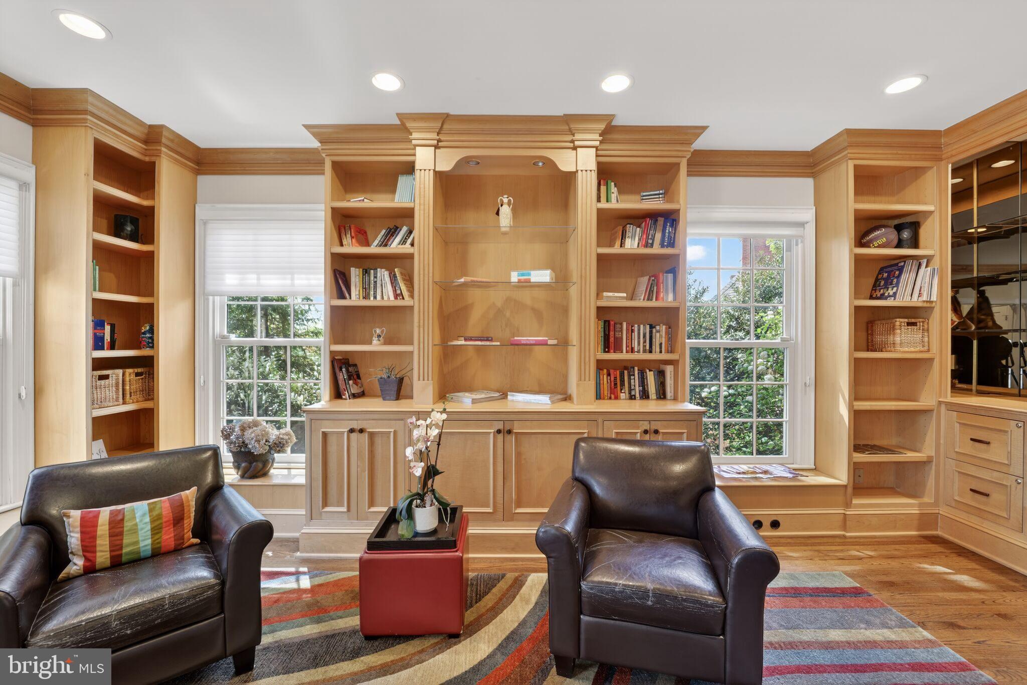 WESTMORELAND HILLS - Residential