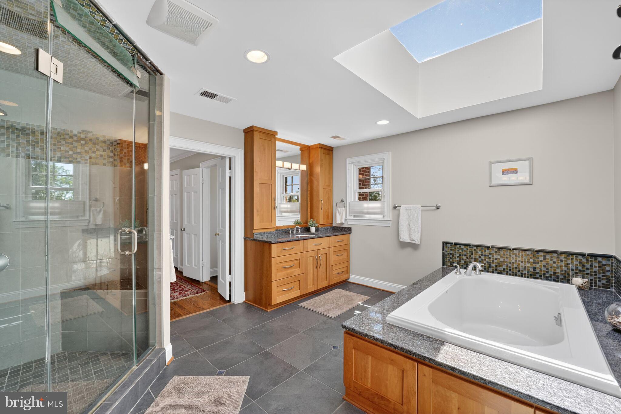 WESTMORELAND HILLS - Residential