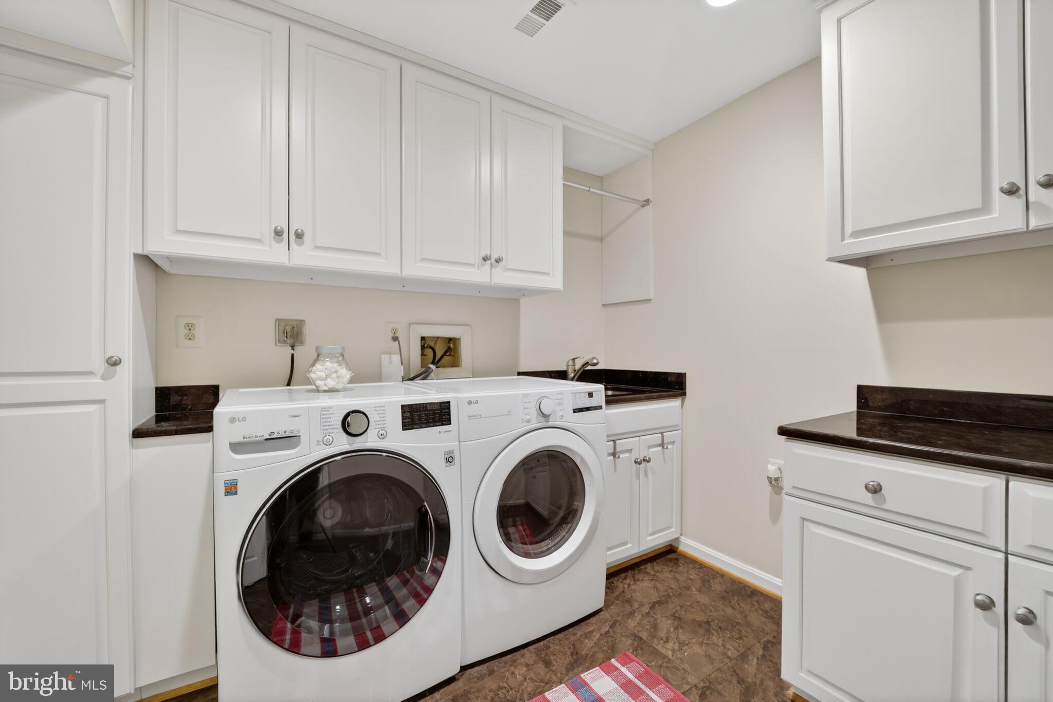 WESTMORELAND HILLS - Residential