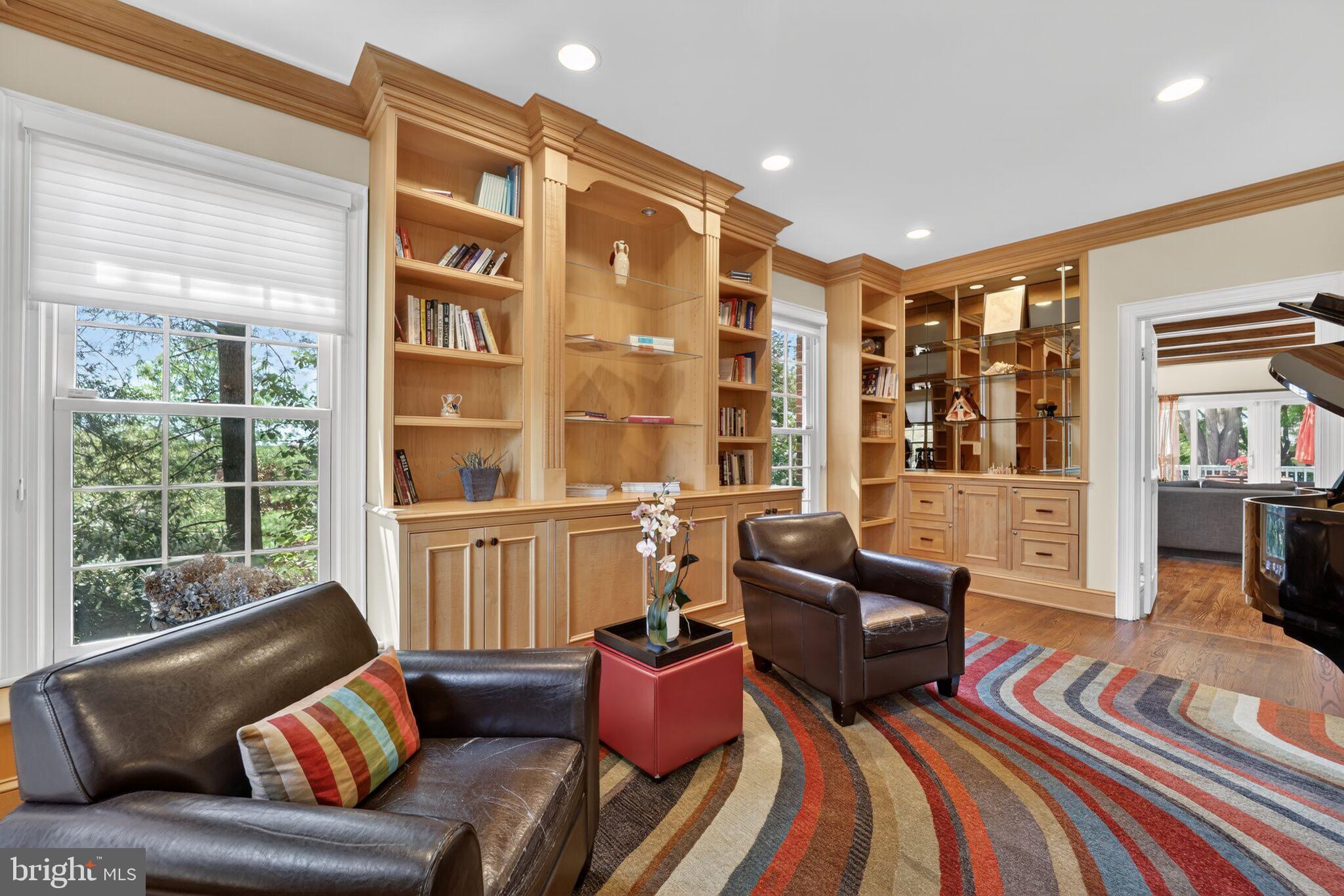 WESTMORELAND HILLS - Residential