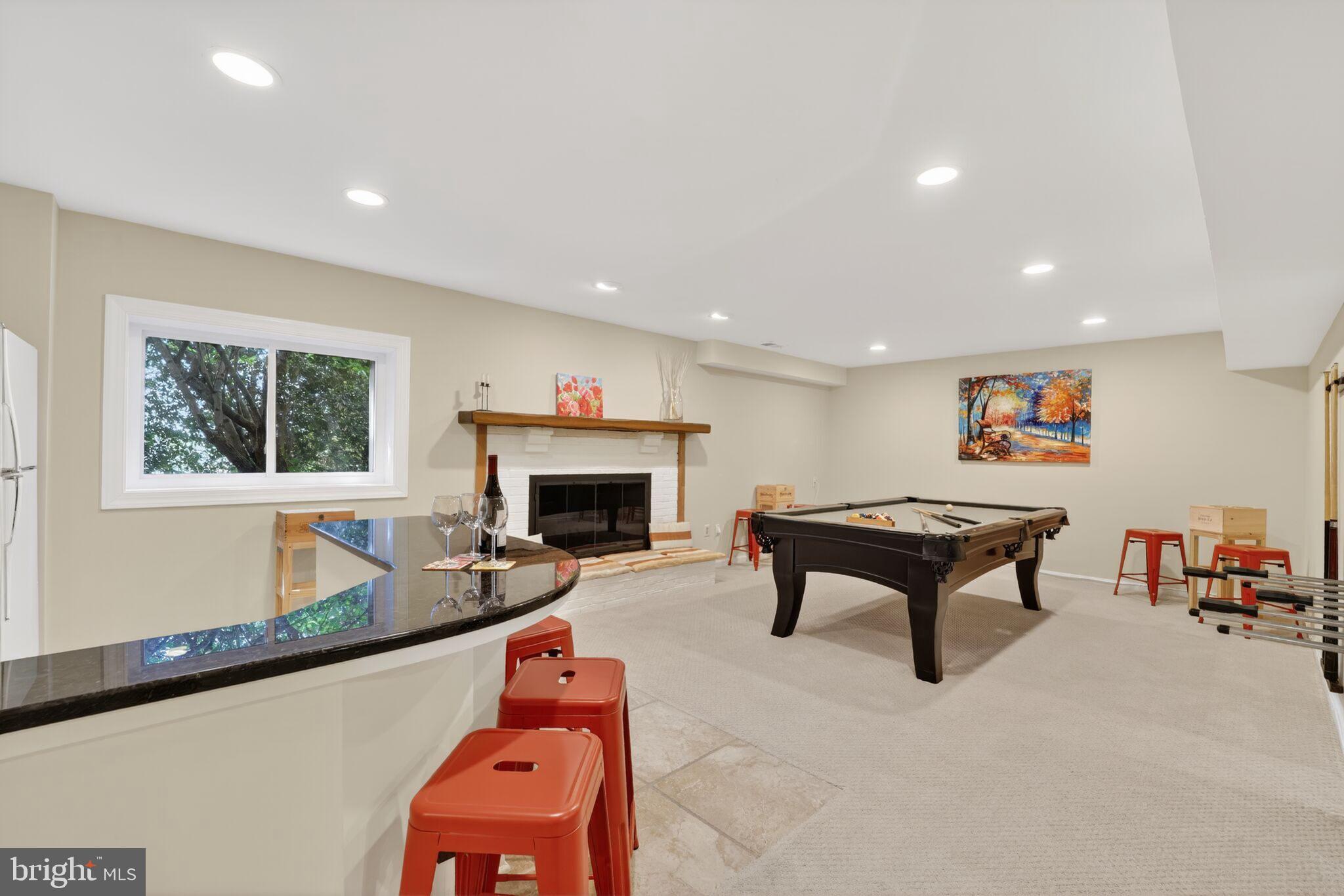 WESTMORELAND HILLS - Residential