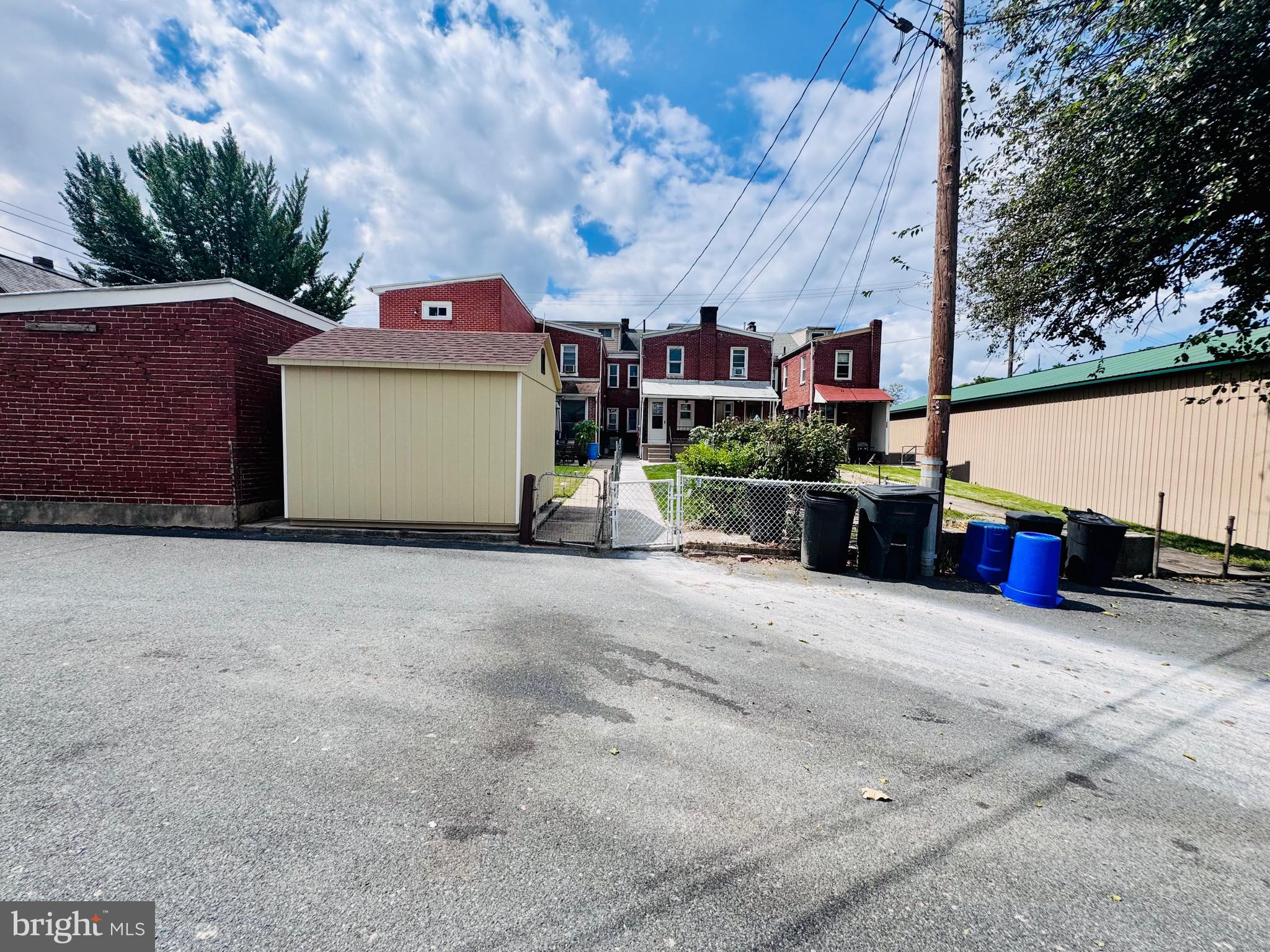 WEST READING - Residential