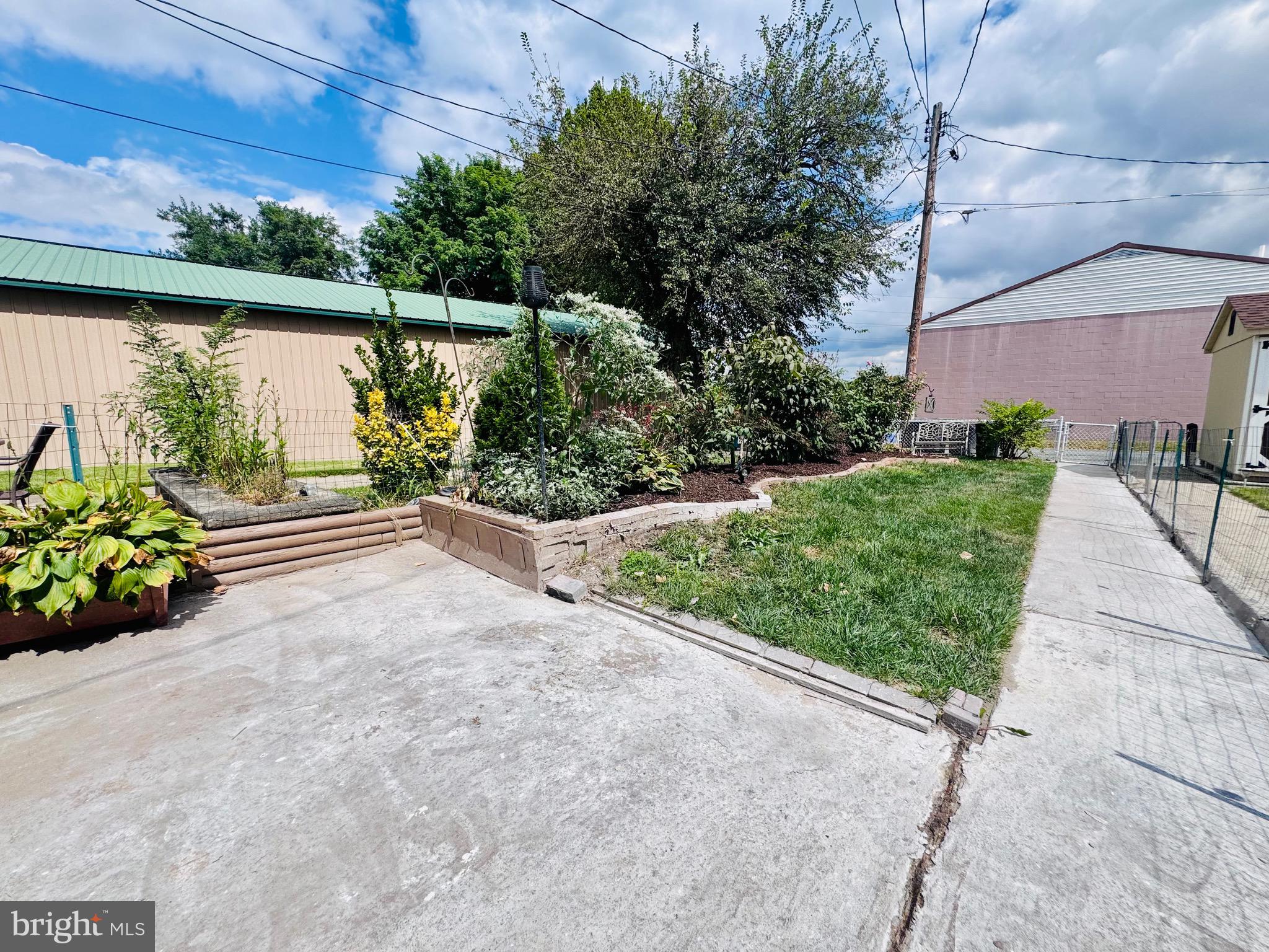 WEST READING - Residential