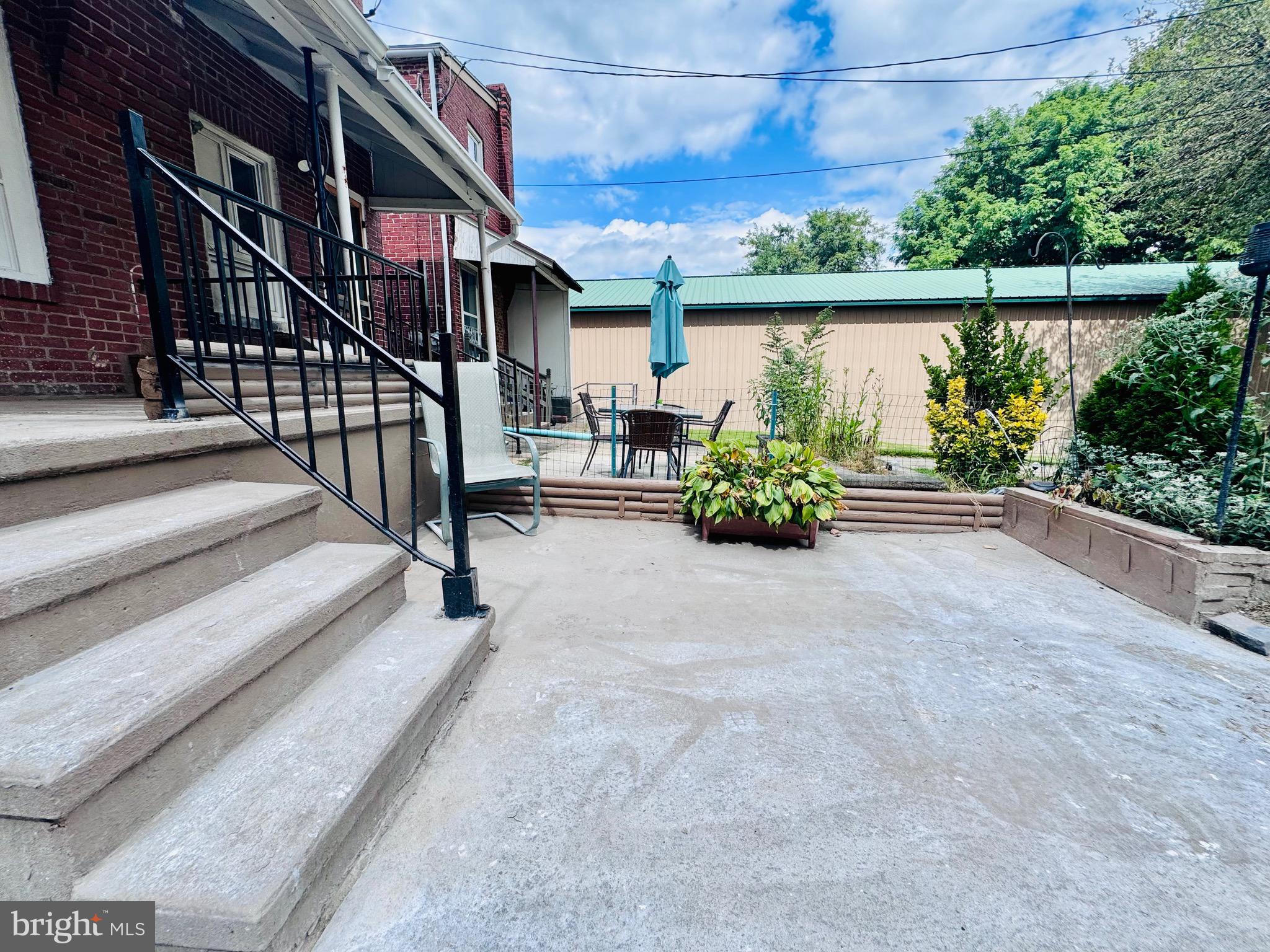 WEST READING - Residential