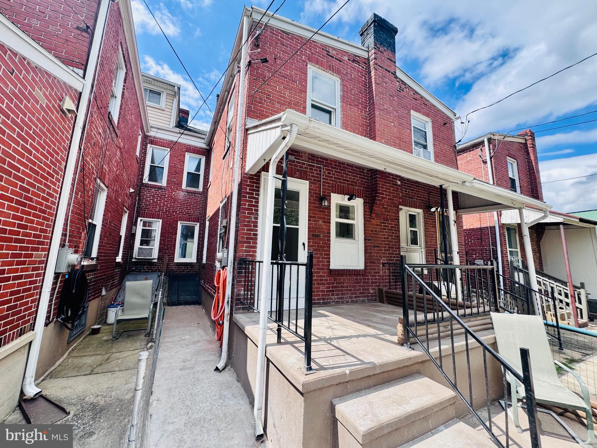 WEST READING - Residential