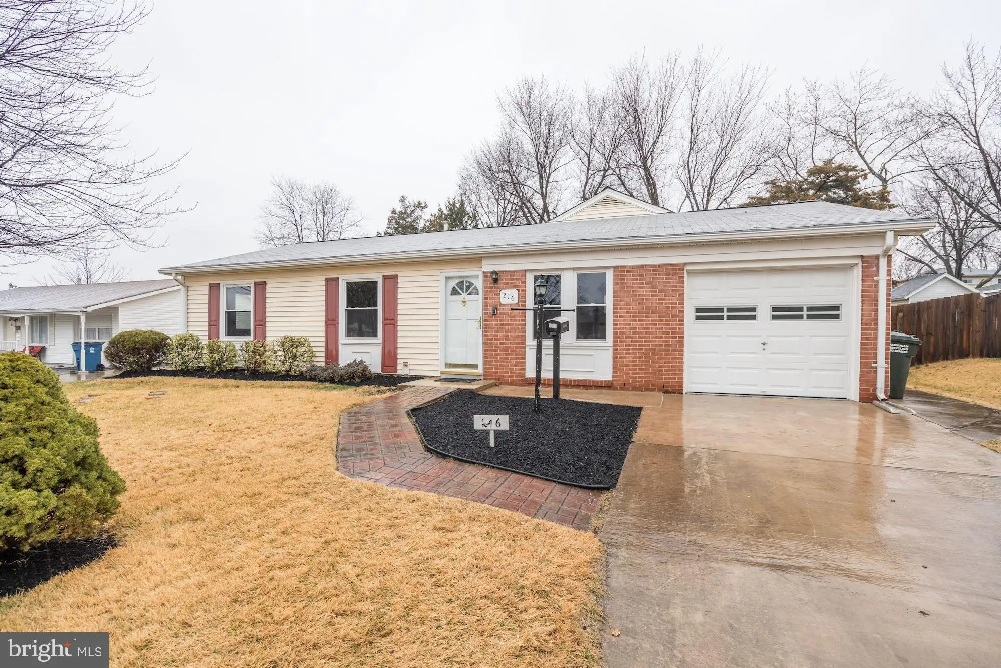 216 W Beech Road, Sterling, VA 20164
