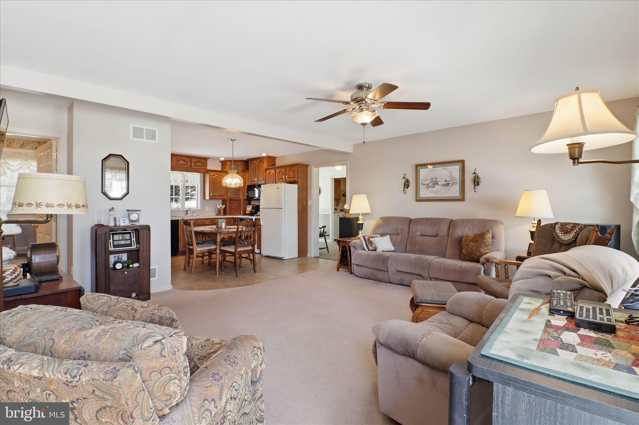 772 1/2 E MAIN STREET