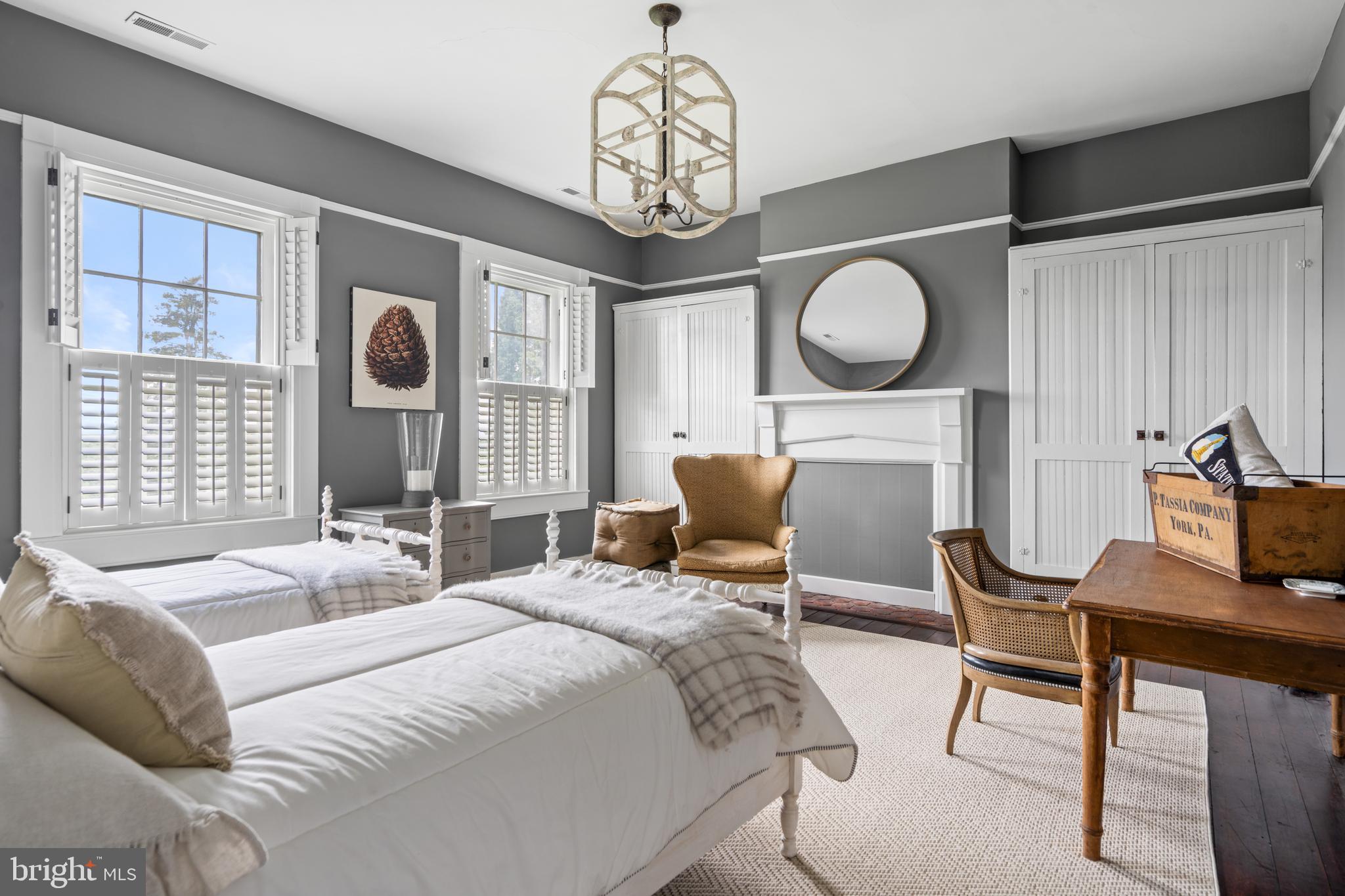 MELROSE FARM - Residential