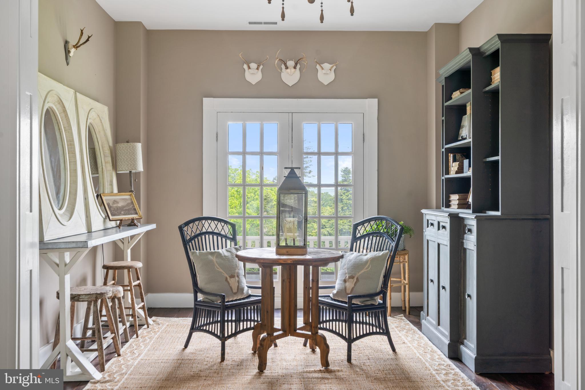 MELROSE FARM - Residential