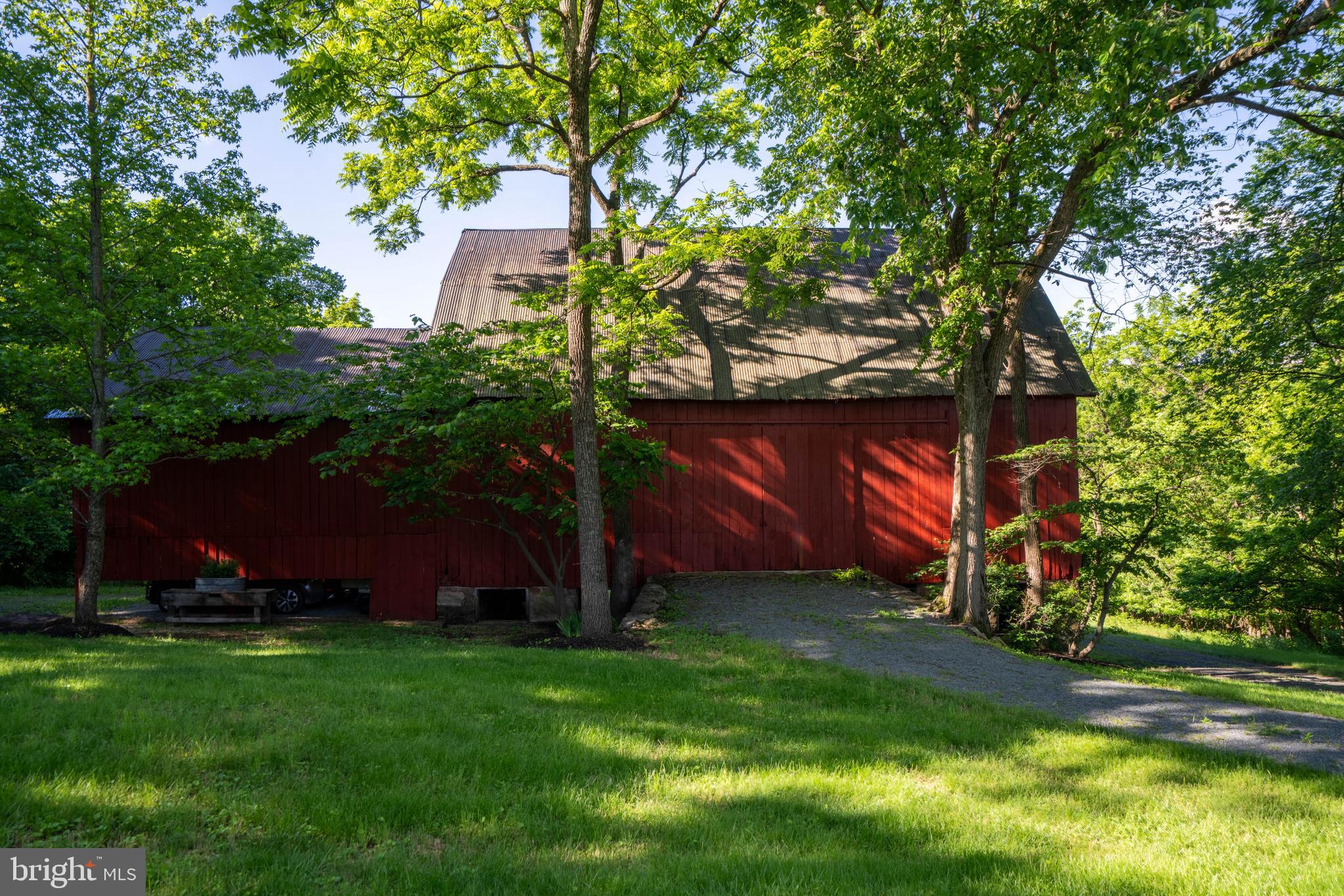 MELROSE FARM - Residential