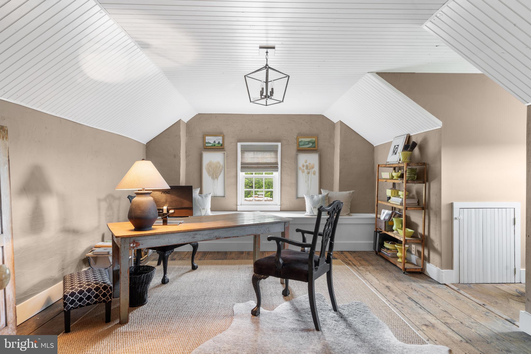 MELROSE FARM - Residential