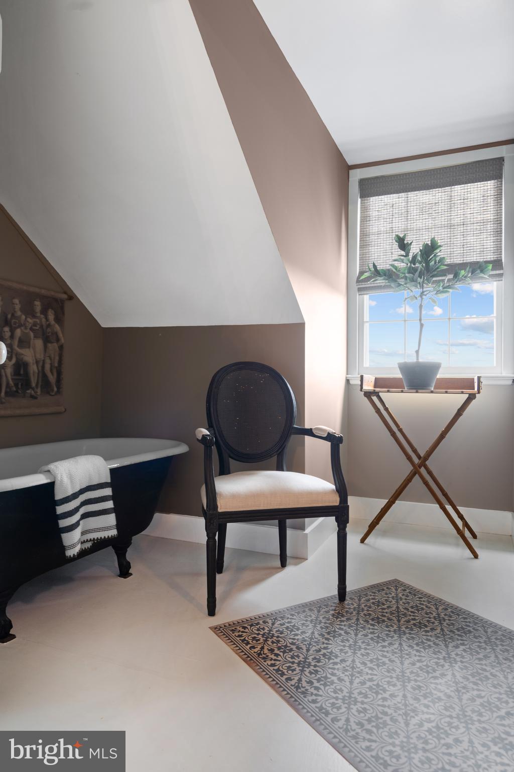 MELROSE FARM - Residential