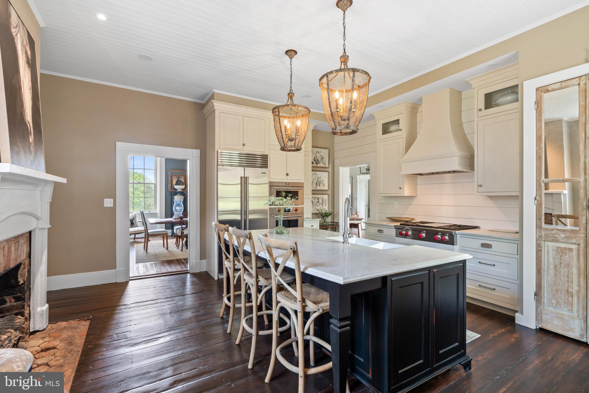 MELROSE FARM - Residential