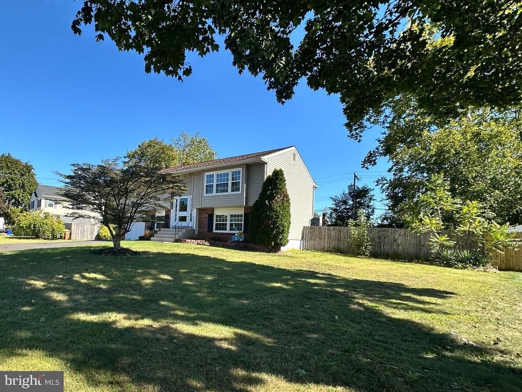 Photo of 518 Delvale Road, YARDLEY, PA 19067 (MLS # PABU2106676)