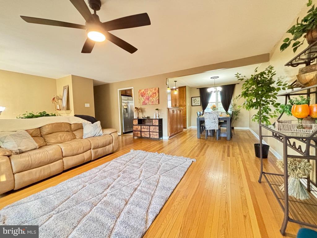 PENN VALLEY MANOR - Residential