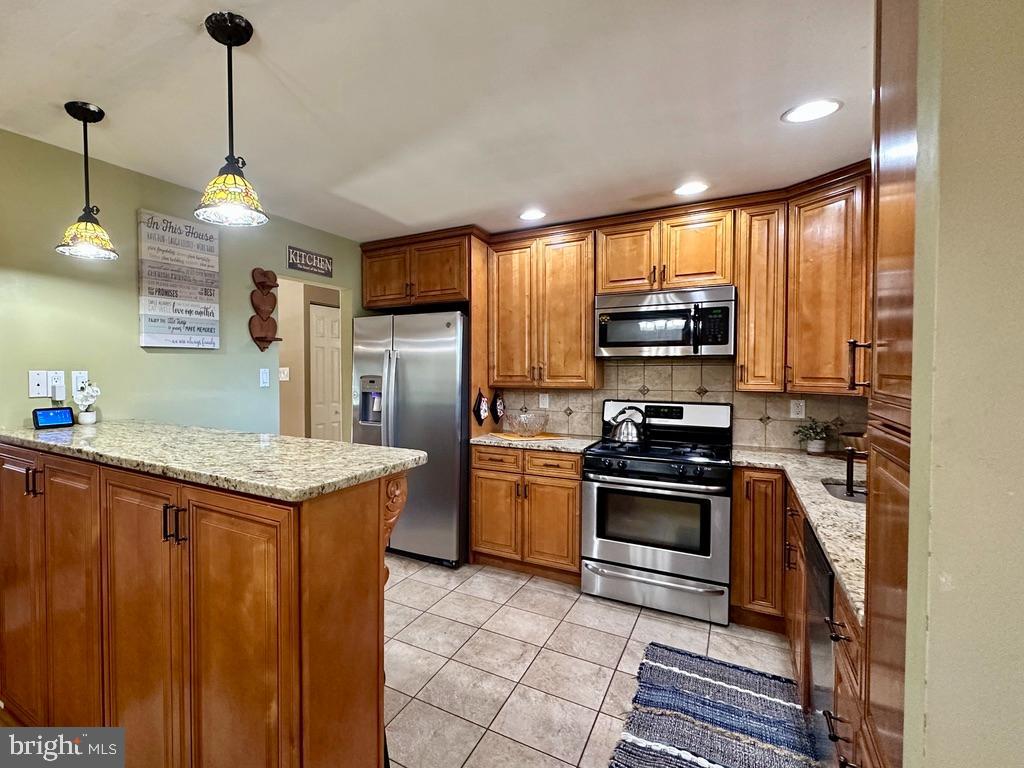 PENN VALLEY MANOR - Residential