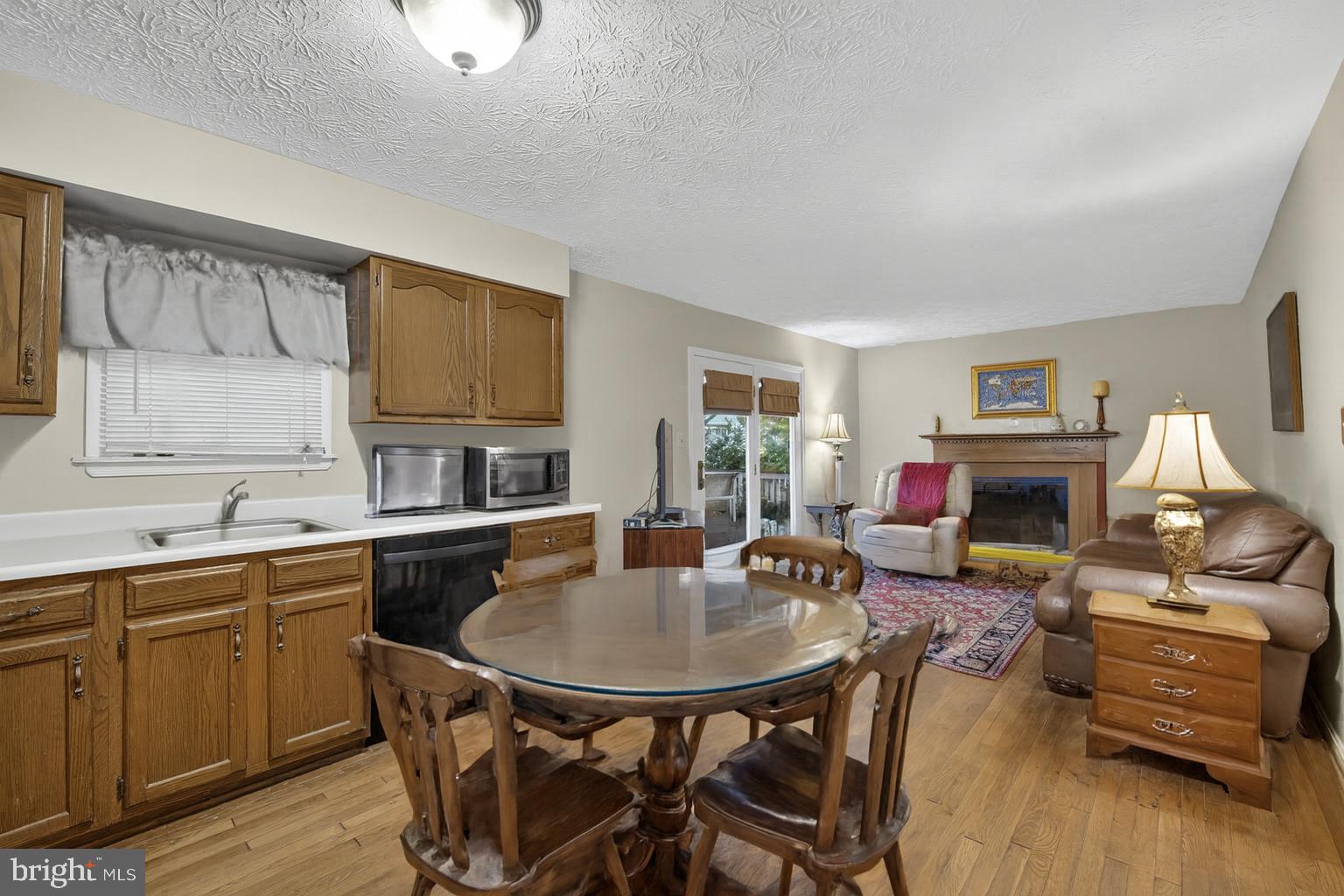 707 JESSIE COURT