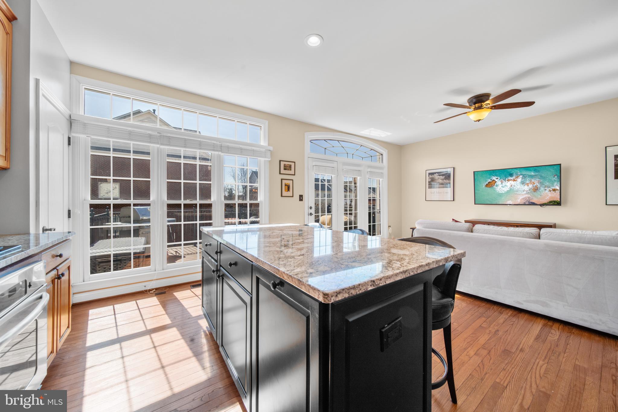 RIVER CREEK - Residential