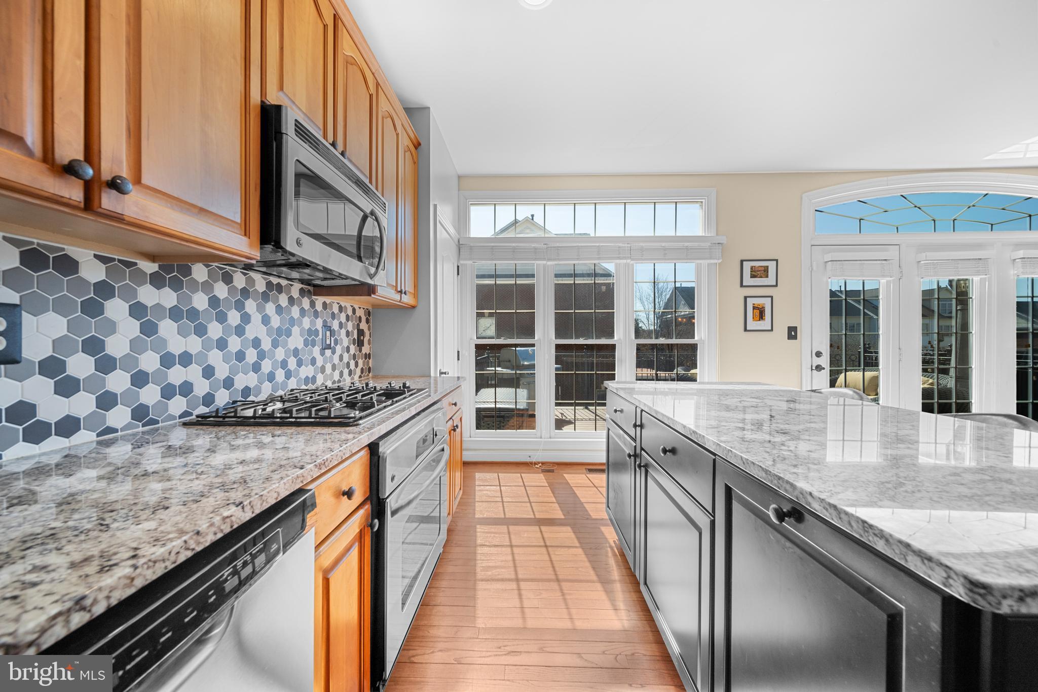 RIVER CREEK - Residential