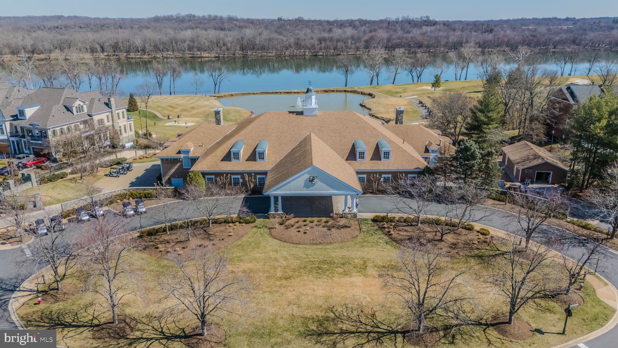 RIVER CREEK - Residential