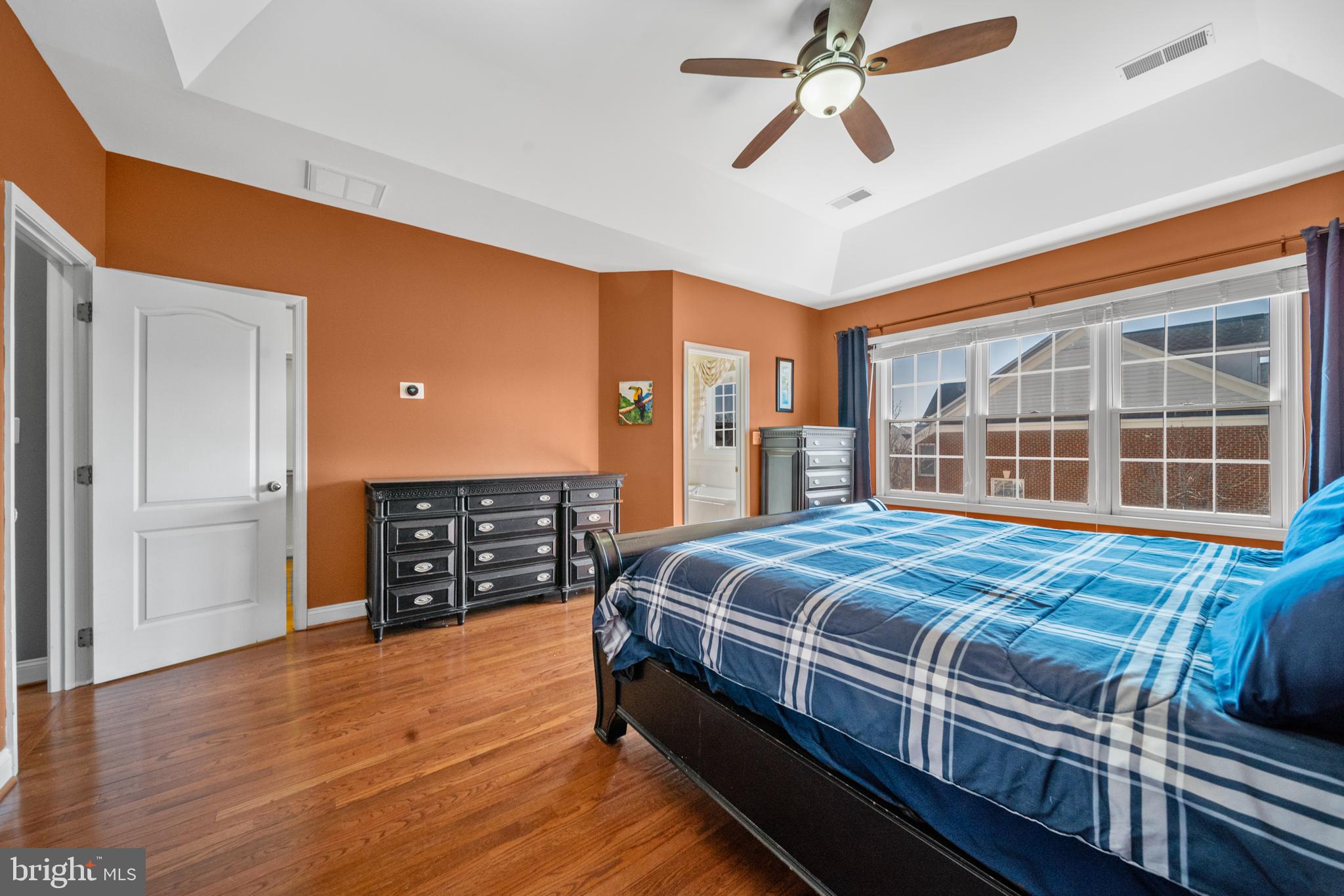 RIVER CREEK - Residential