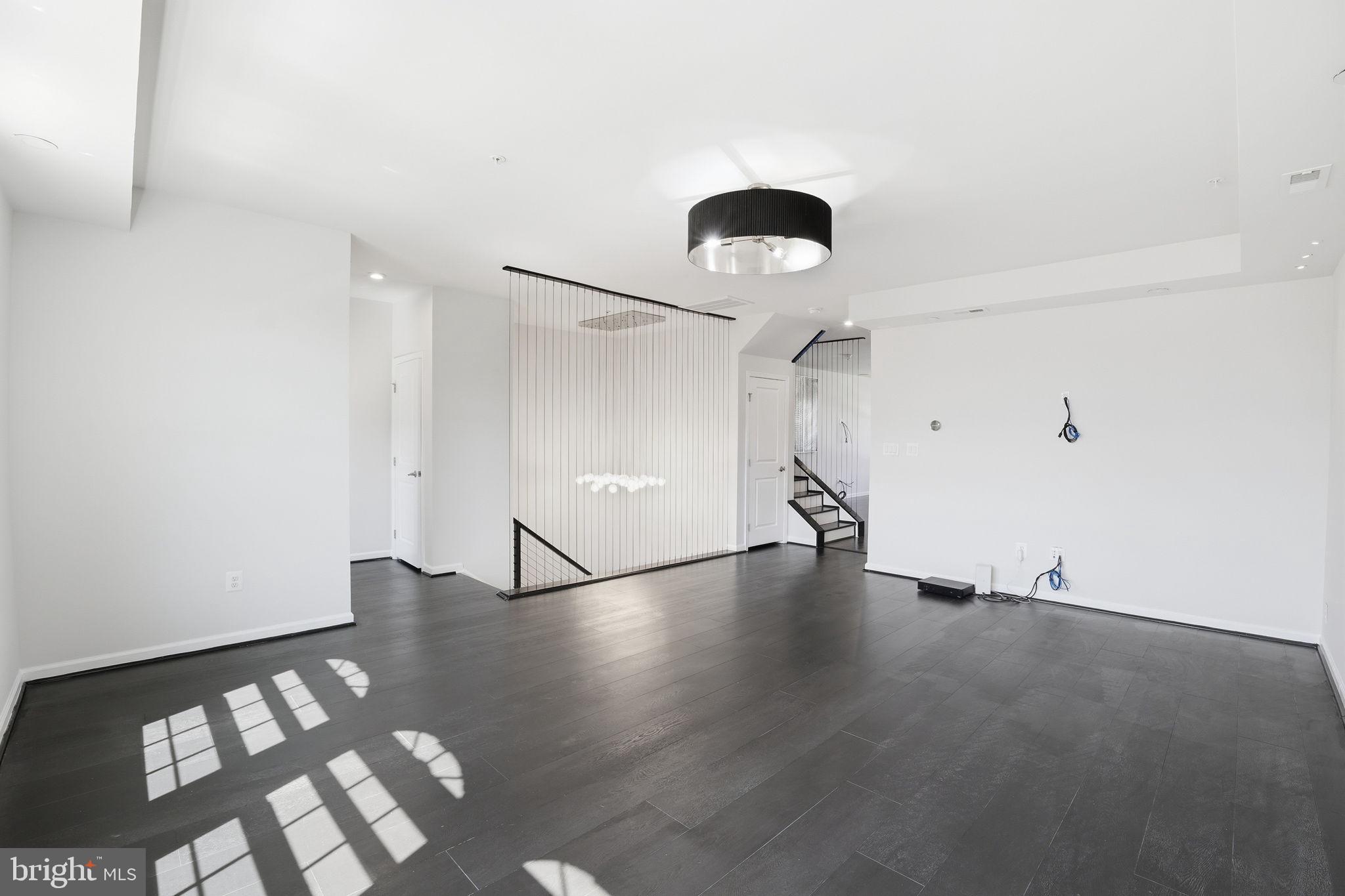 GLENN DALE CROSSING - Residential