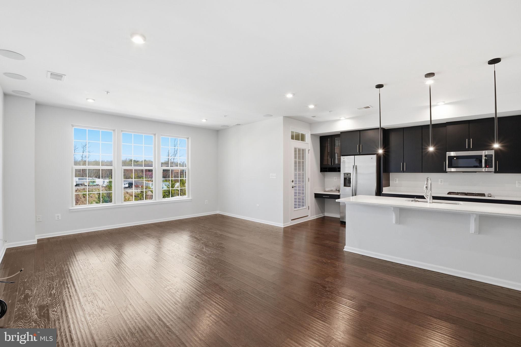 GLENN DALE CROSSING - Residential